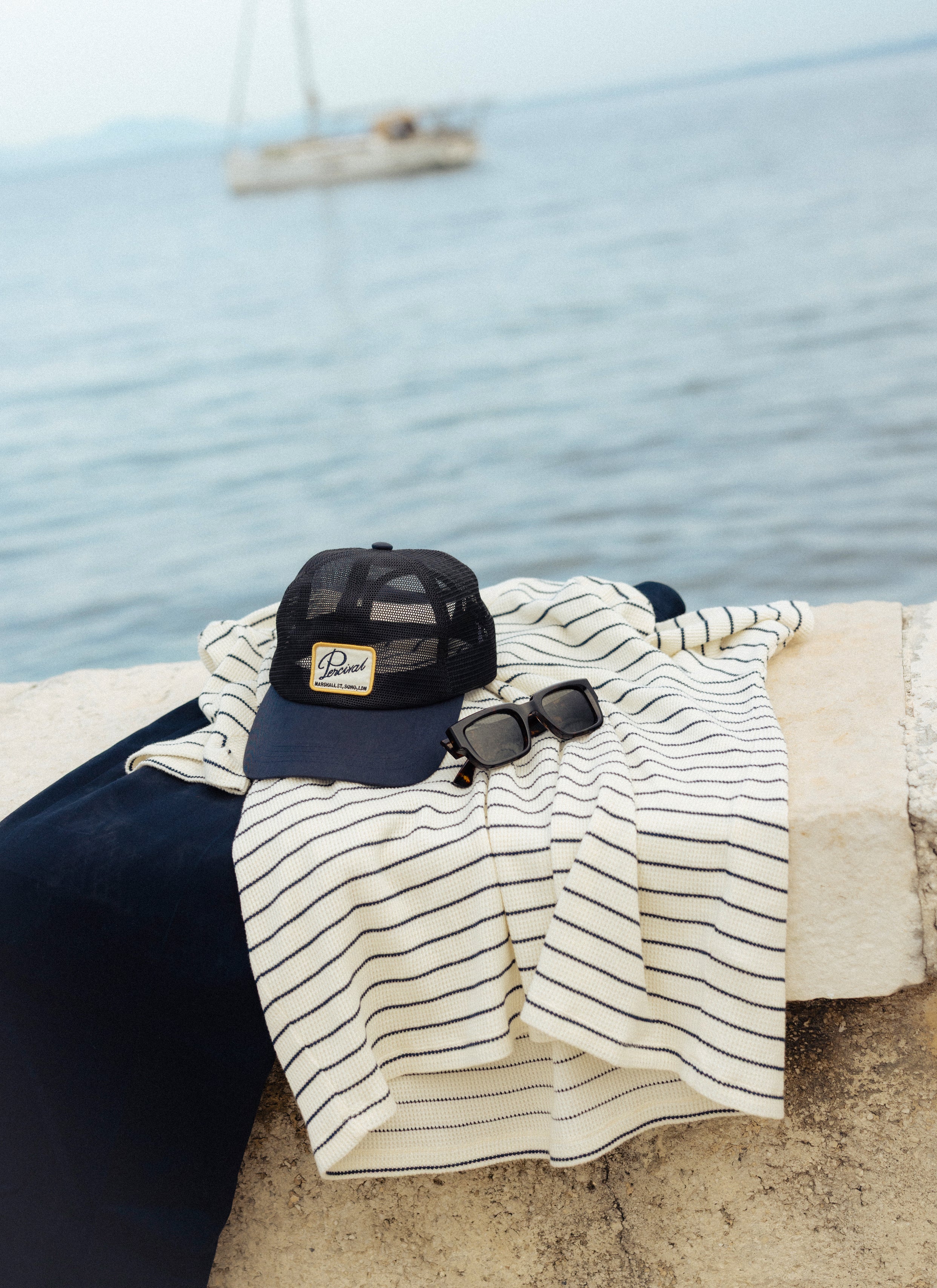 1033-damien-mesh-trucker-cap-cotton-navy-6.jpg Damien Mesh Trucker Cap | Cotton | Navy