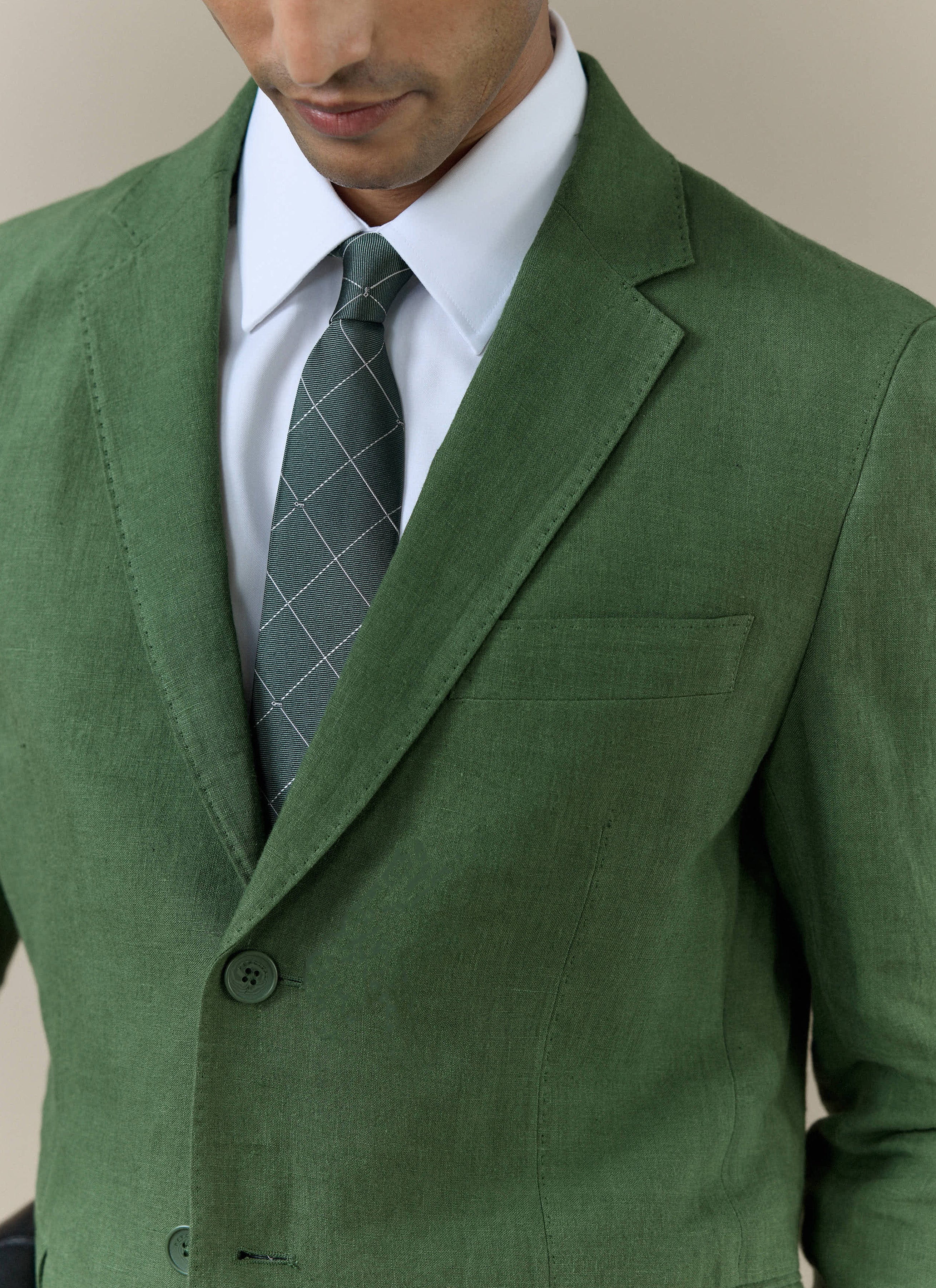 1034-window-pane-key-jacquard-tie-silk-forest-1.jpg Window Pane Key Jacquard Tie | Silk | Forest