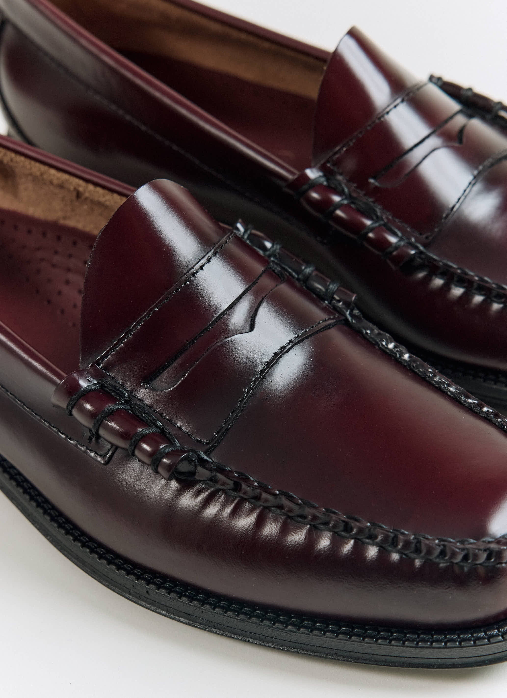 1036-g.h.bass-weejun-ii-larson-moc-penny-loafer-wine-3.jpg G.H.Bass | Weejun II Larson Moc Penny Loafer | Wine