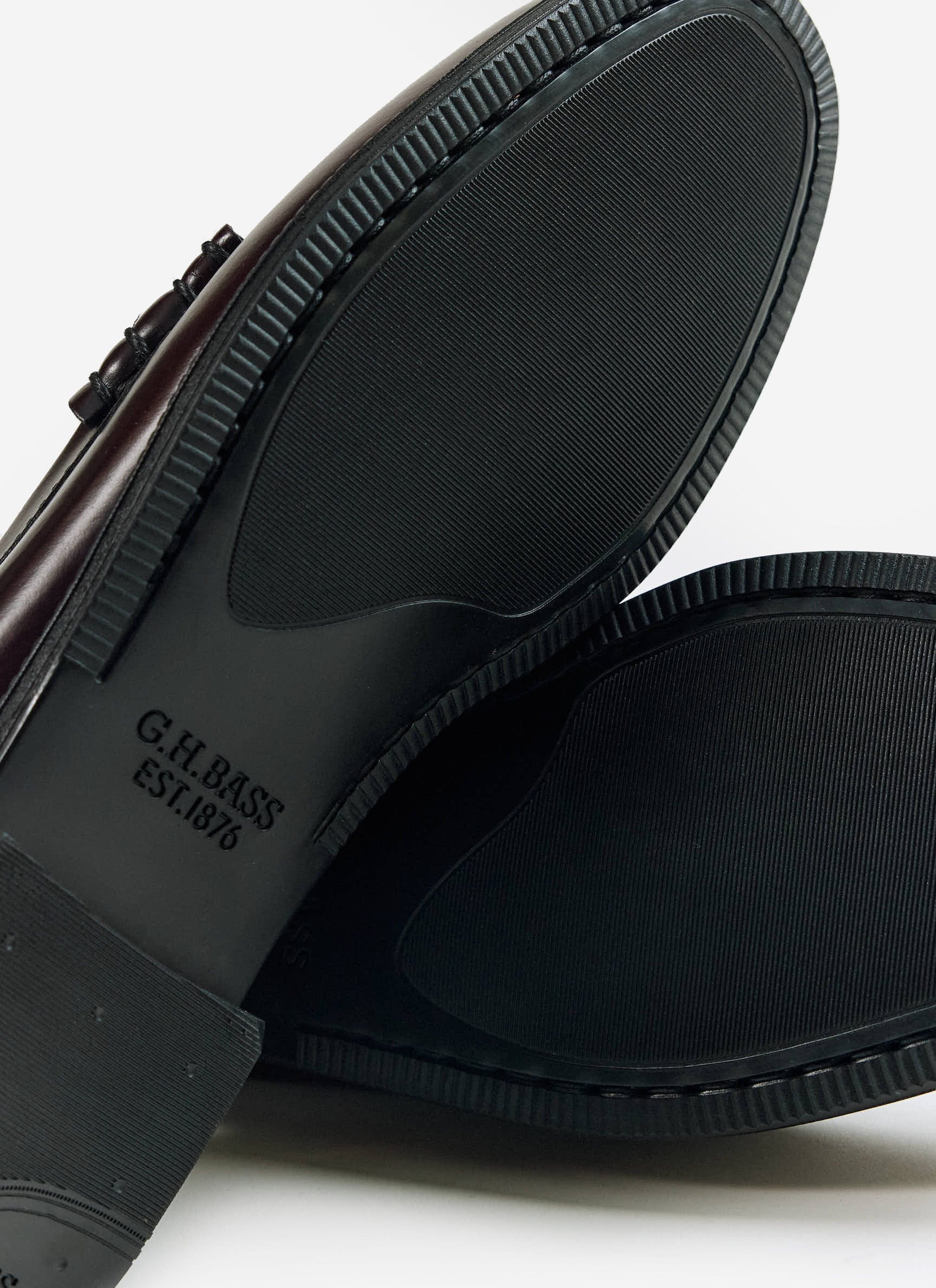 1036-g.h.bass-weejun-ii-larson-moc-penny-loafer-wine-5.jpg G.H.Bass | Weejun II Larson Moc Penny Loafer | Wine
