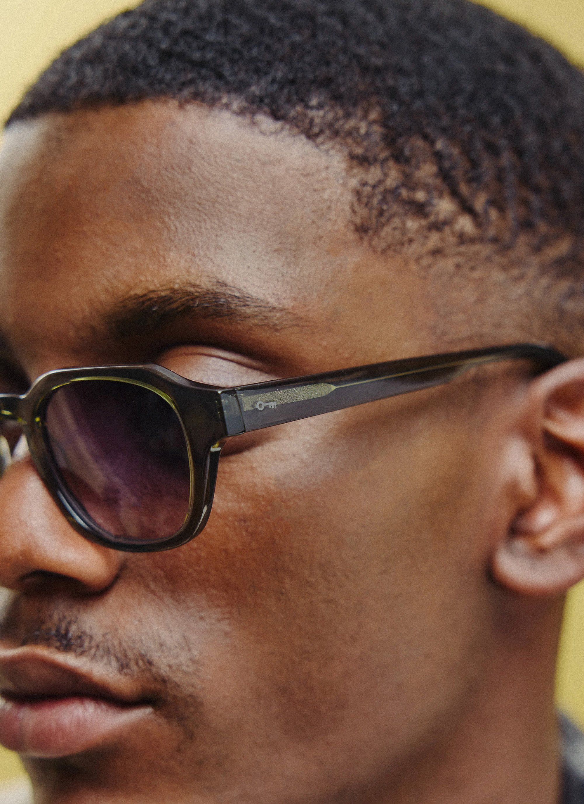 P001-E52 Olive Green Sunglasses | Light Brown Lenses