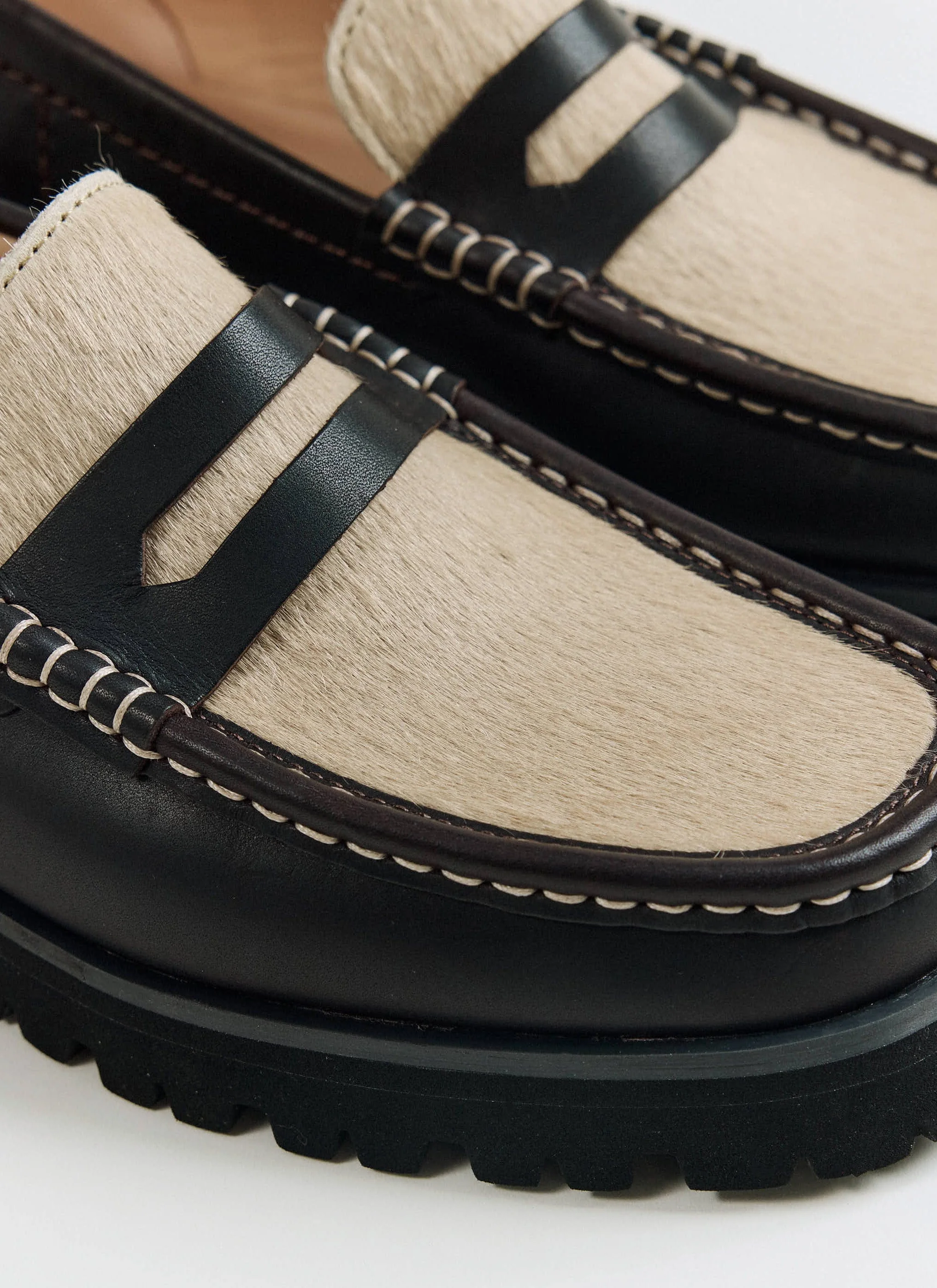 Clarks Originals | Yukoner Penny Loafer | Brown