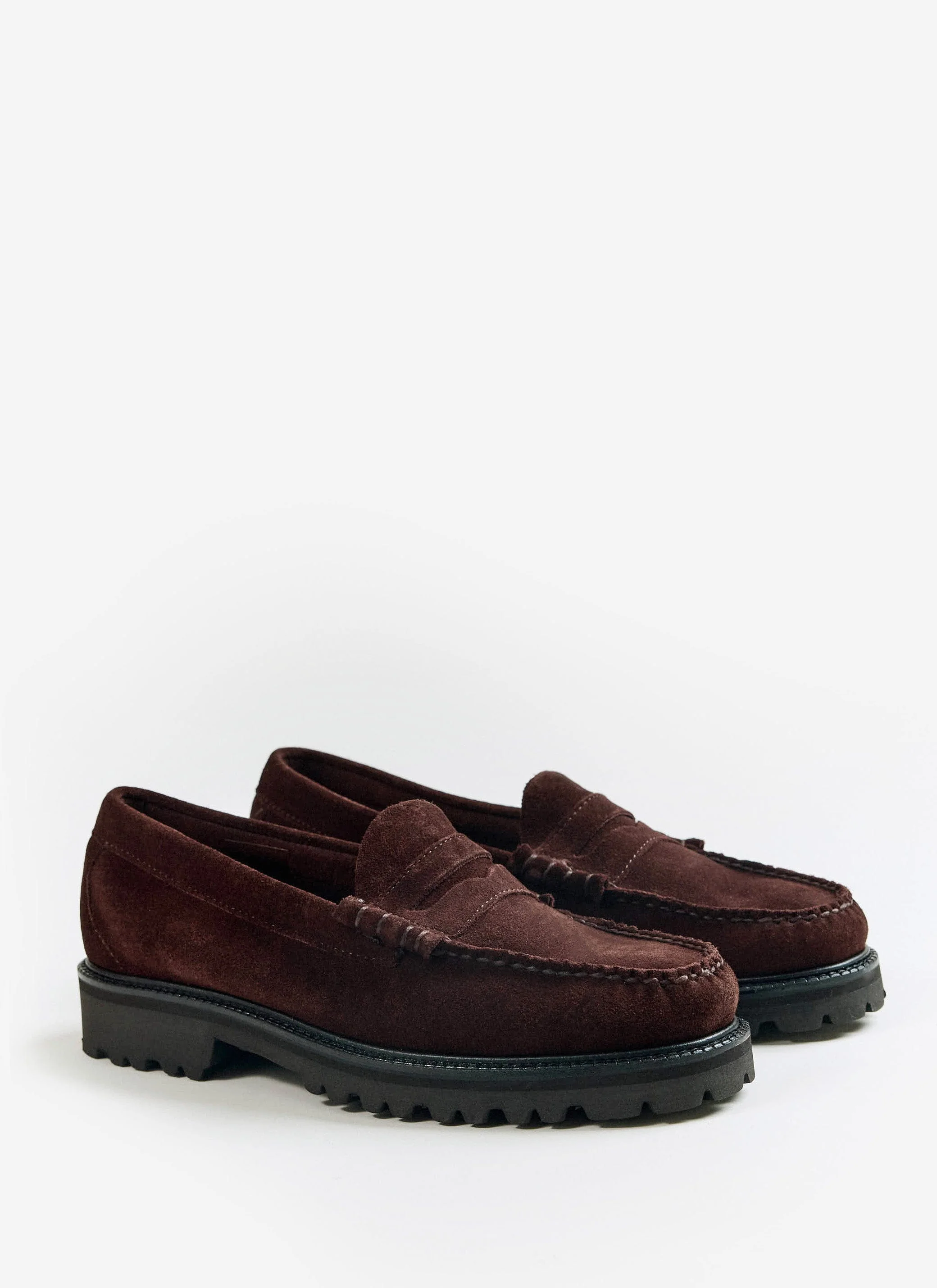 1112-g.h.bass-weejun-90-larson-loafer-chocolate-suede-1.webp G.H.Bass | Weejun 90 Larson Loafer | Chocolate Suede
