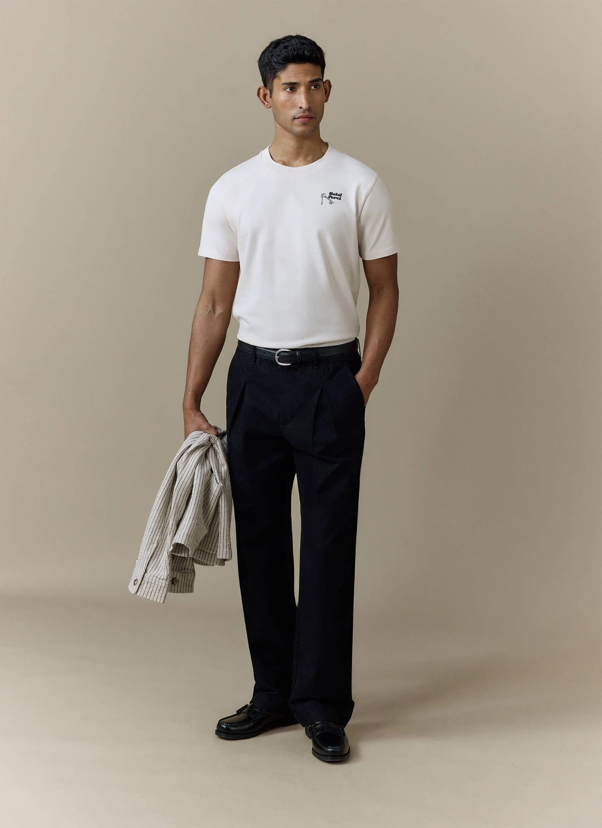 1203-hotel-t-shirt-organic-cotton-cream-3.webp Hotel T Shirt | Organic Cotton | Cream