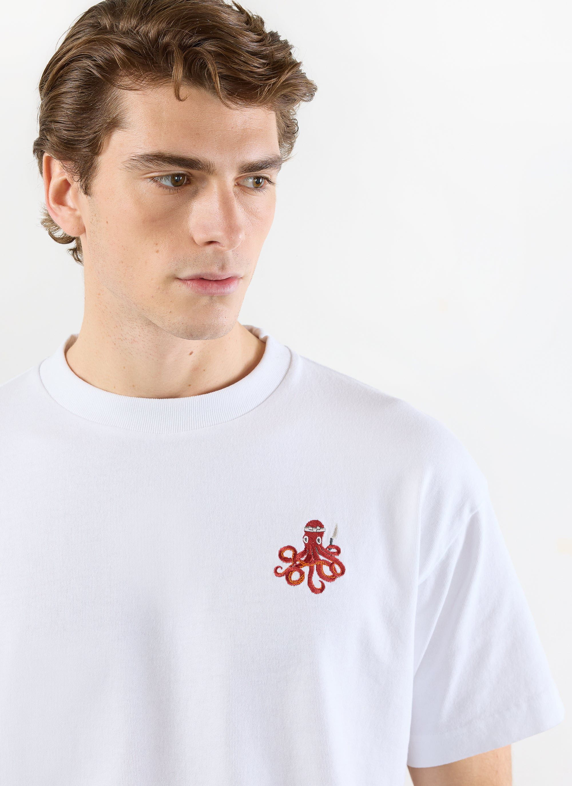 1252-octo-oversized-t-shirt-embroidered-organic-cotton-white-1.jpg Octo Oversized T Shirt | Embroidered Organic Cotton | White