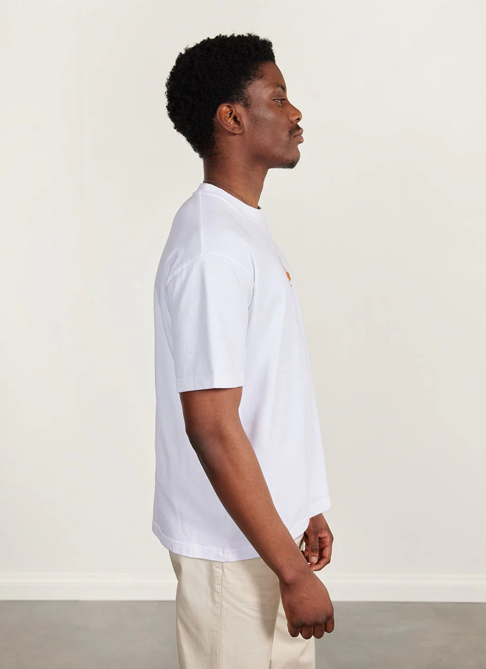 1280-citrus-oversized-t-shirt-embroidered-organic-cotton-white-8.webp Citrus Oversized T Shirt | Embroidered Organic Cotton | White