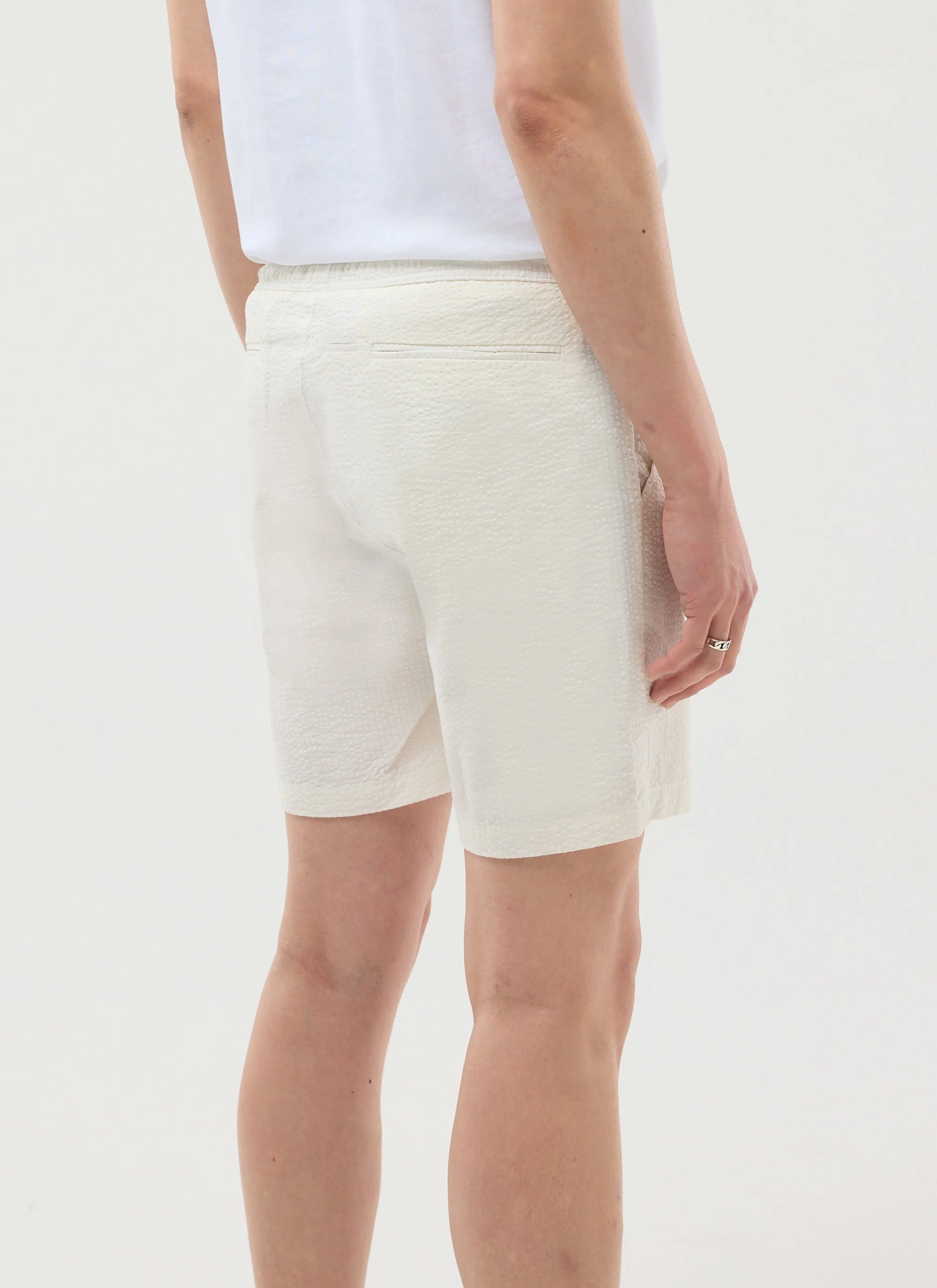 1287-classic-shorts-seersucker-cream-3.webp Classic Shorts | Seersucker | Cream