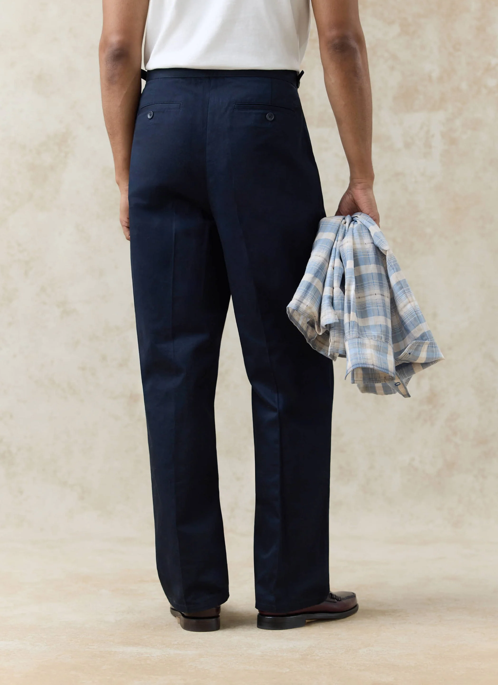 135-blake-double-pleated-trousers-cotton-navy-5.webp Blake Double Pleated Trousers | Cotton | Navy