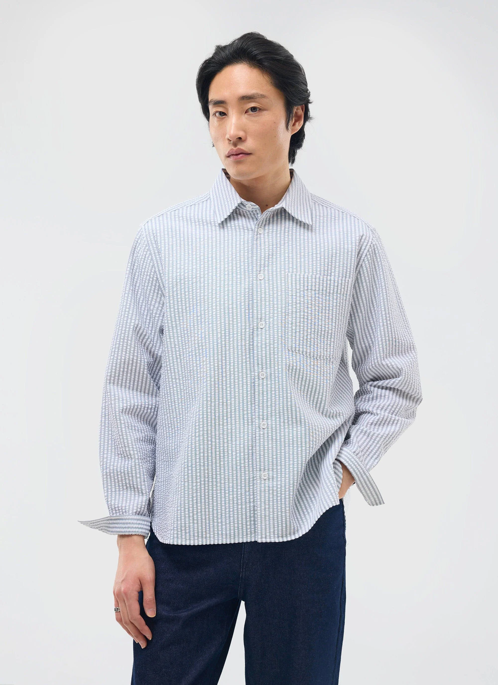 1407-seersucker-stripe-pearce-shirt-cotton-grey-1.webp Seersucker Stripe Pearce Shirt | Cotton | Grey