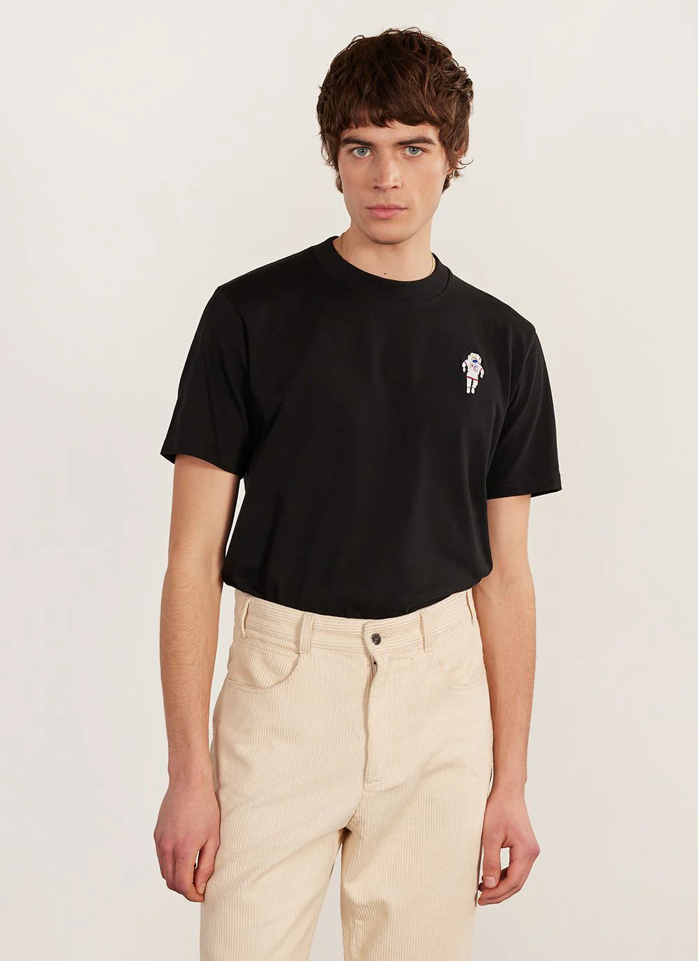 1428-spaceman-t-shirt-embroidered-organic-cotton-black-6.webp Spaceman T Shirt | Embroidered Organic Cotton | Black