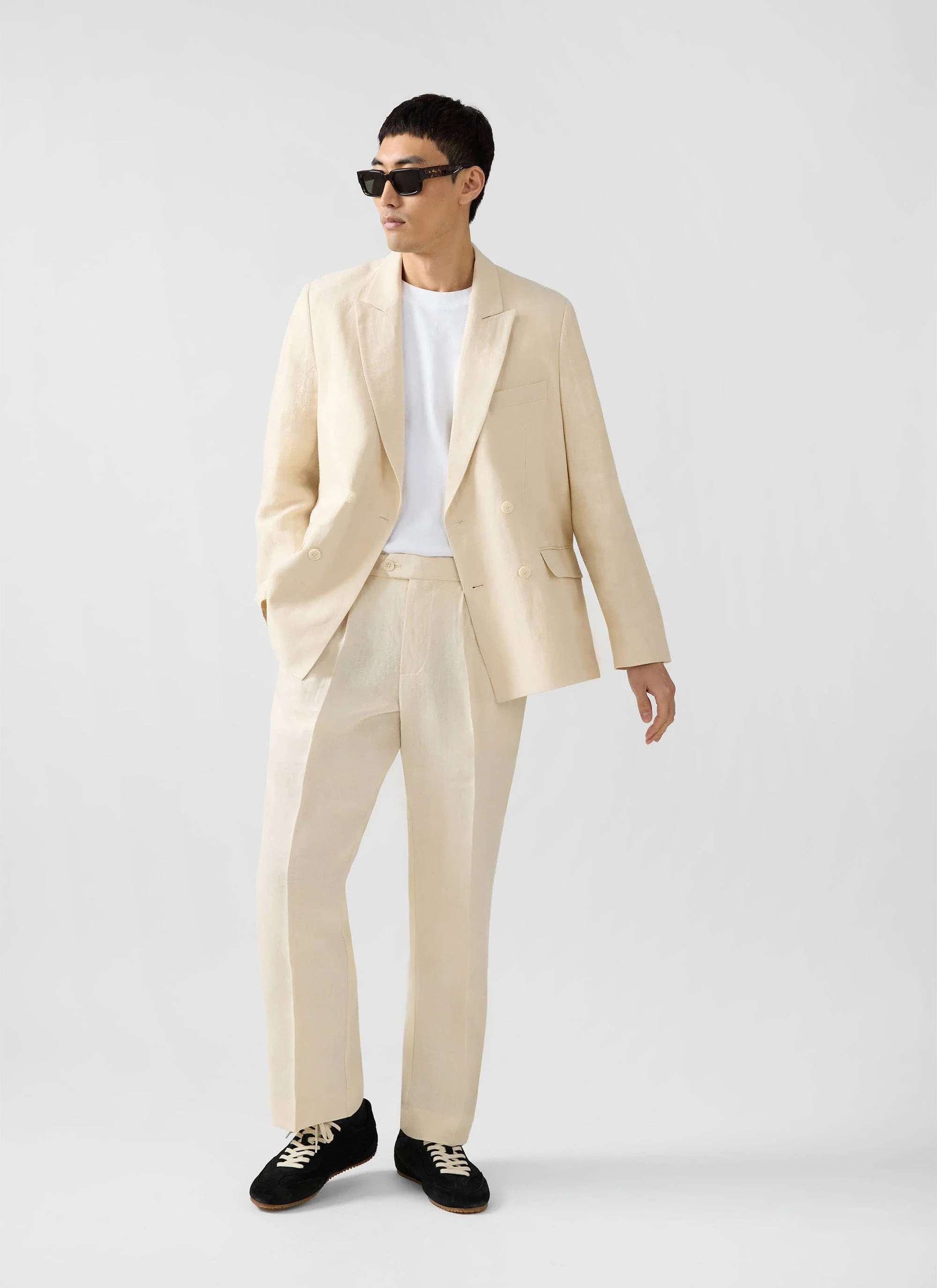 1484-clifton-double-breasted-blazer-linen-cream-5.webp Clifton Double Breasted Blazer | Linen | Cream