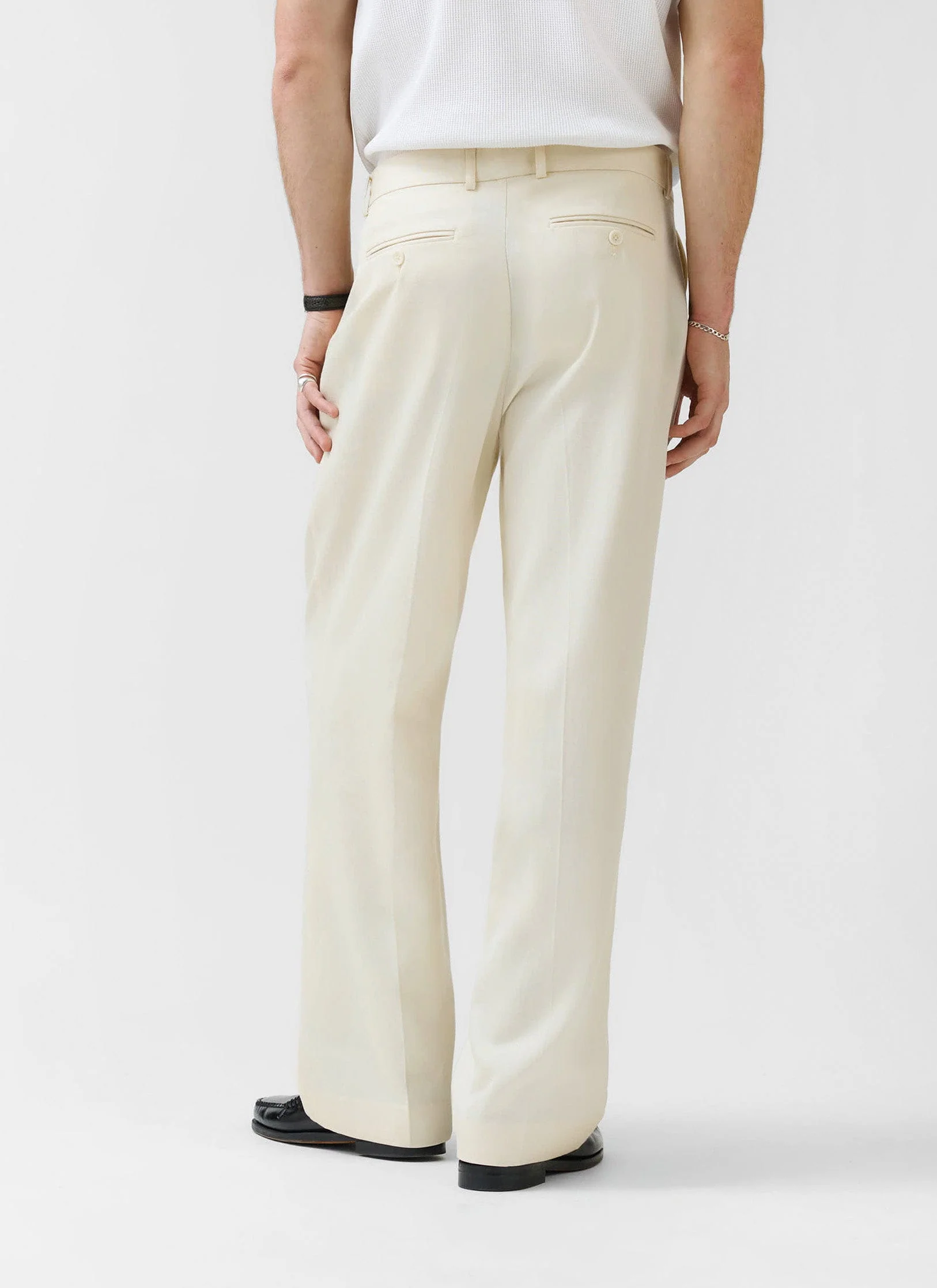 1498-pleated-tailored-trousers-lyocell-cream-6.webp Pleated Tailored Trousers | Lyocell | Cream