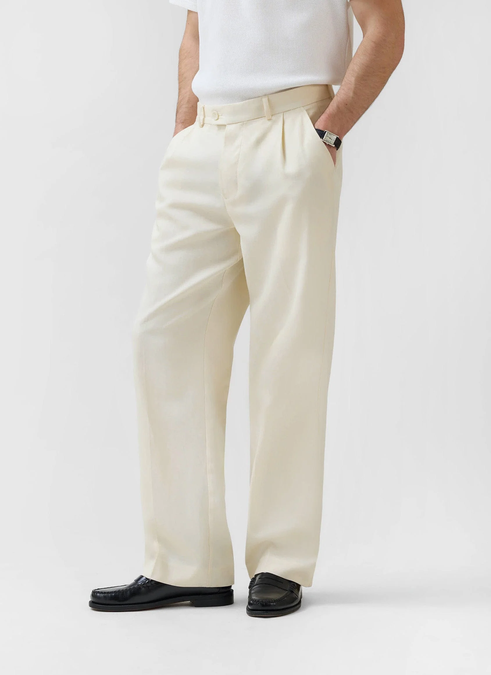 1498-pleated-tailored-trousers-lyocell-cream-7.webp Pleated Tailored Trousers | Lyocell | Cream