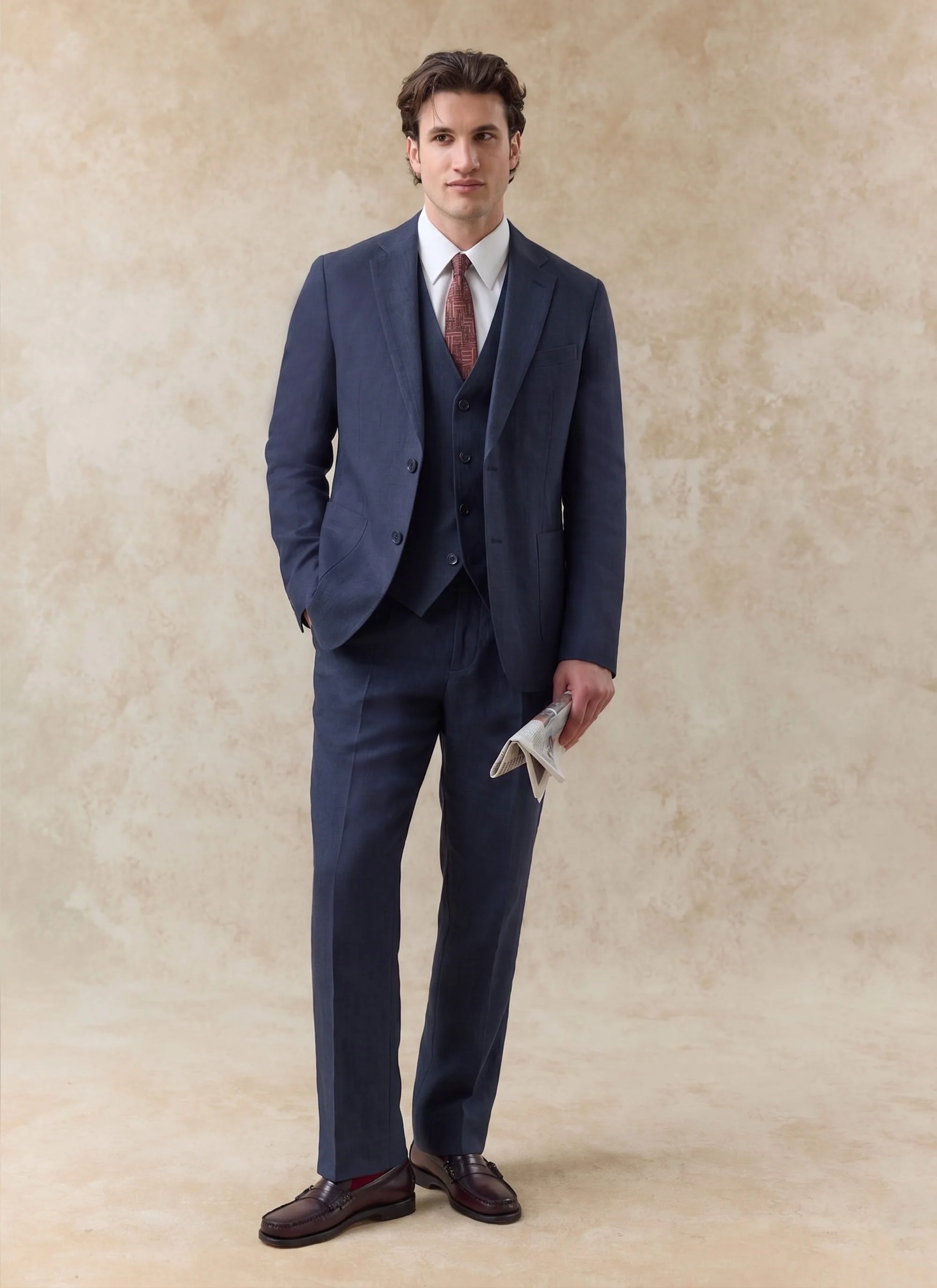 1524-waistcoat-linen-navy-2.webp Waistcoat | Linen | Navy