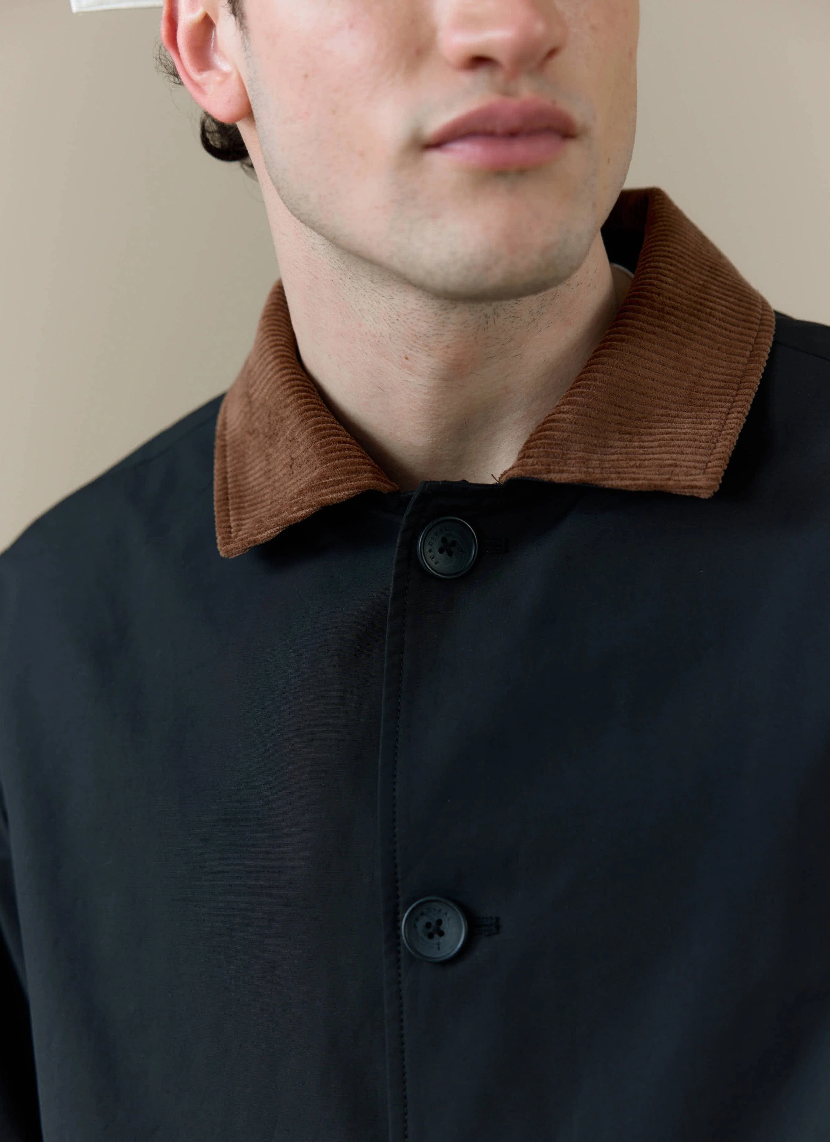 1570-cord-collar-relaxed-trench-coat-cotton-black-3.webp Cord Collar Relaxed Trench Coat | Cotton | Black