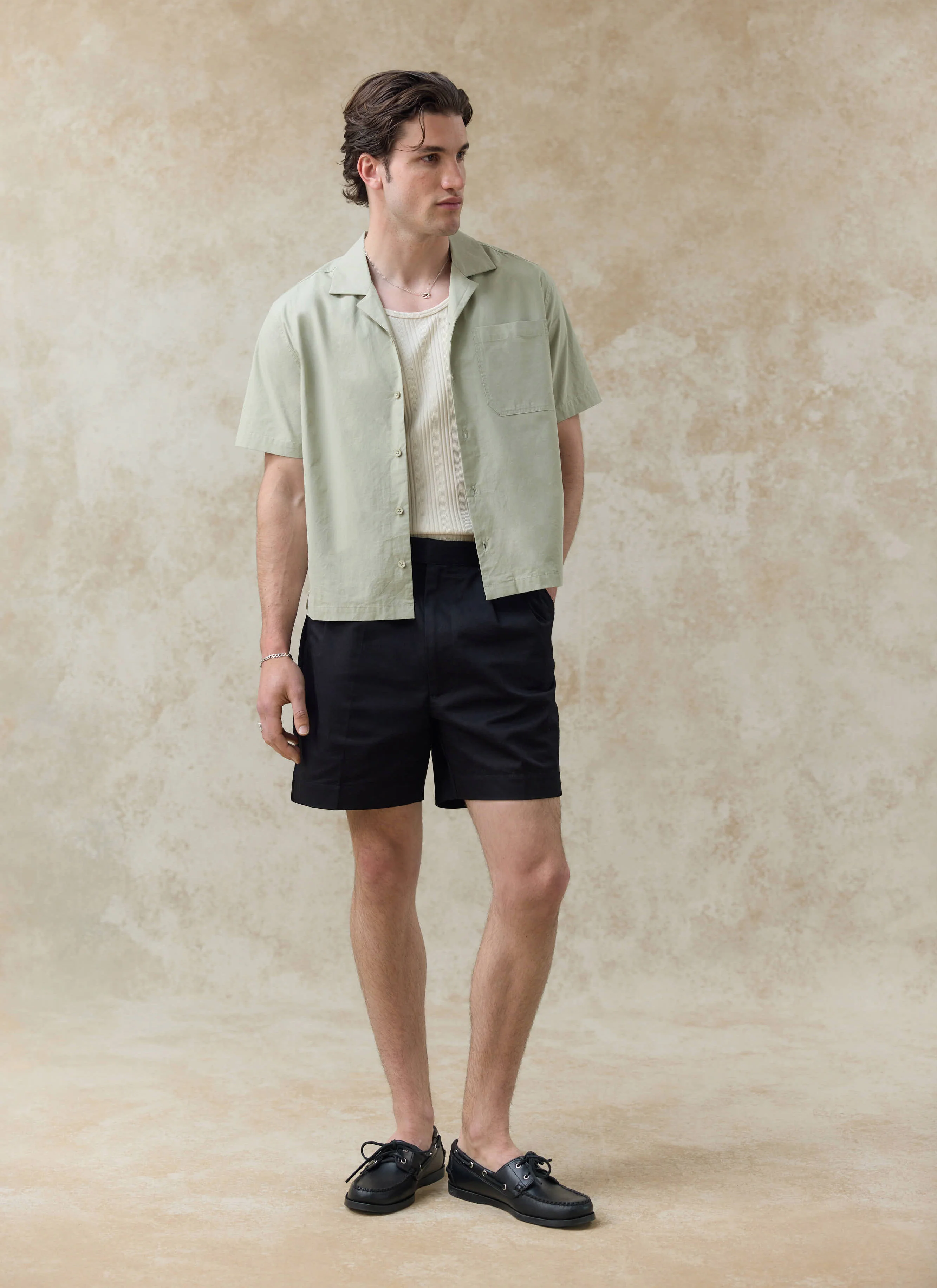 1643-daniel-boxy-cuban-shirt-100-cotton-pistachio-2.webp Daniel Boxy Cuban Shirt | 100% Cotton | Pistachio