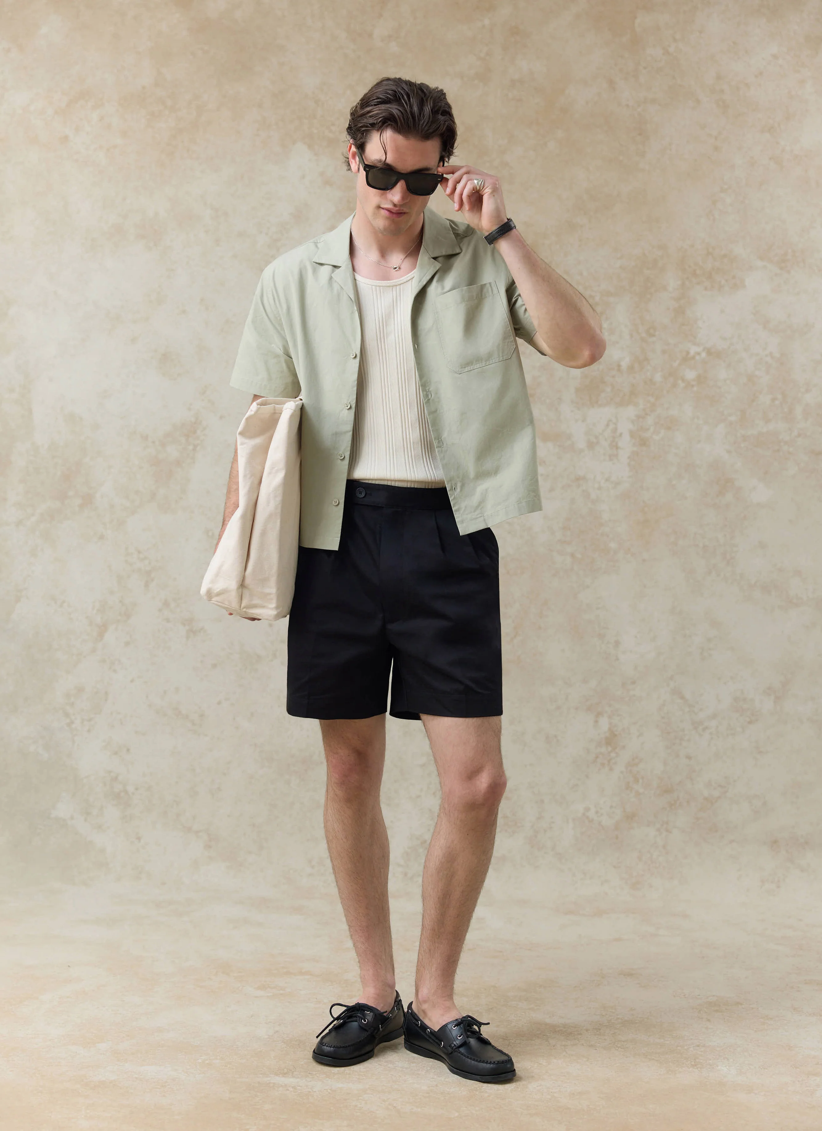 1643-daniel-boxy-cuban-shirt-100-cotton-pistachio-7.webp Daniel Boxy Cuban Shirt | 100% Cotton | Pistachio