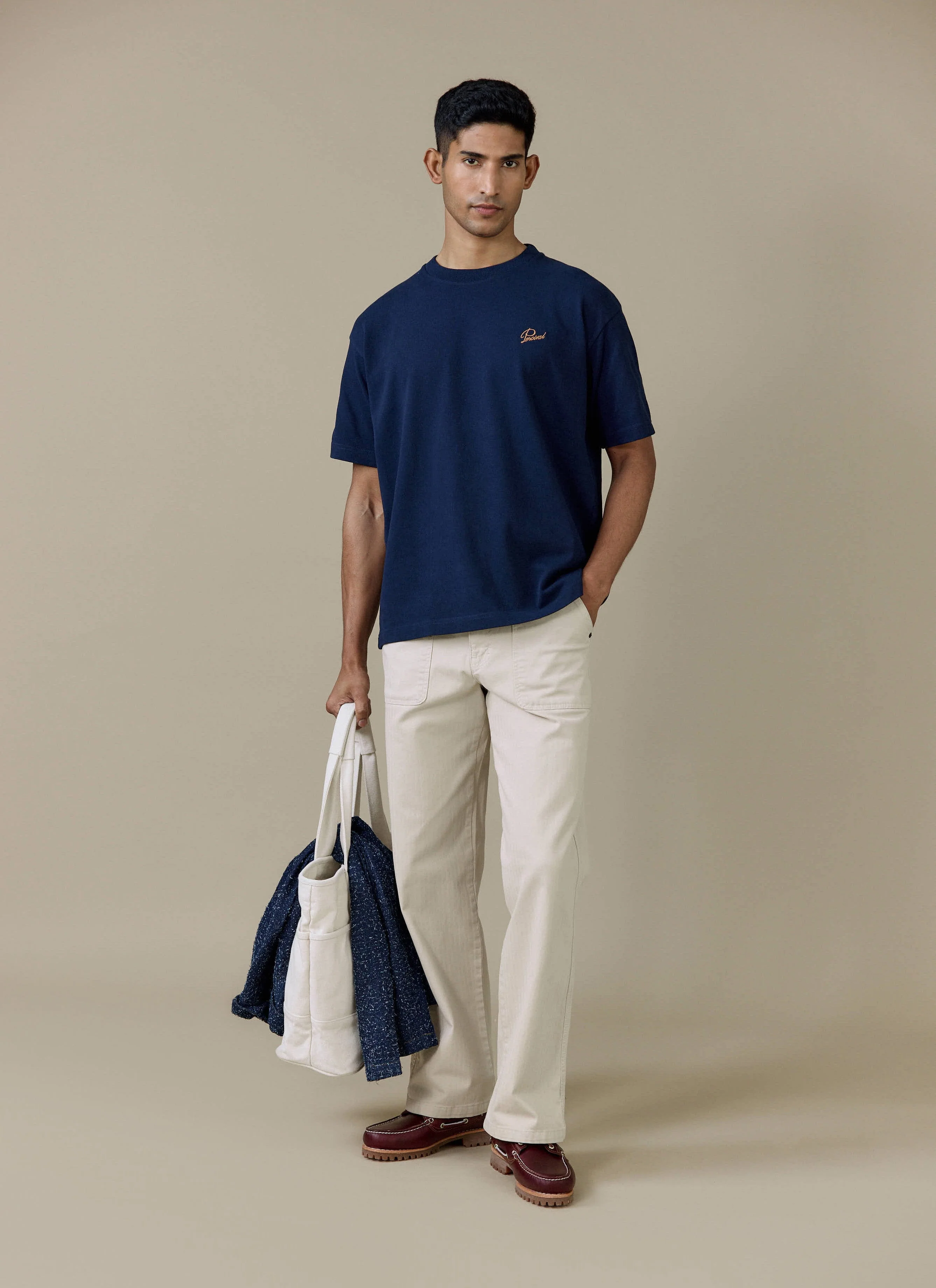 1699-perci-script-t-shirt-organic-cotton-navy-4.webp Perci Script T Shirt | Organic Cotton | Navy