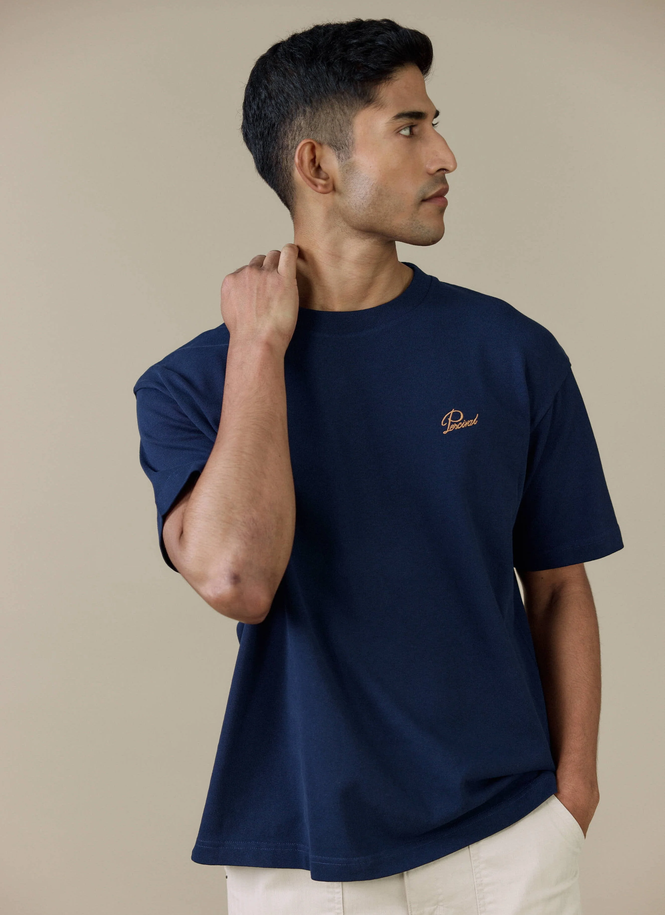 1699-perci-script-t-shirt-organic-cotton-navy-5.webp Perci Script T Shirt | Organic Cotton | Navy