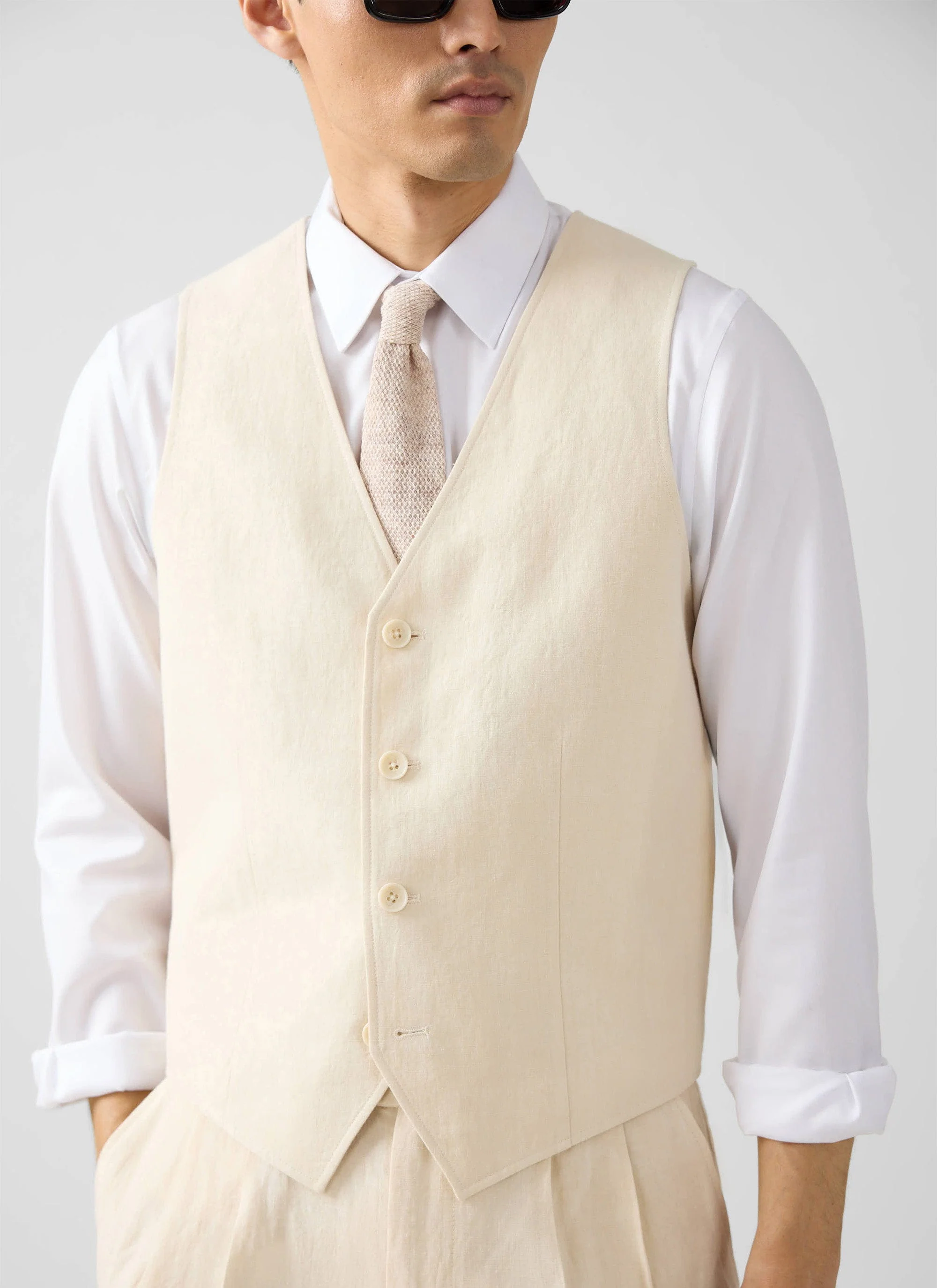 1741-waistcoat-linen-cream-1.webp Waistcoat | Linen | Cream