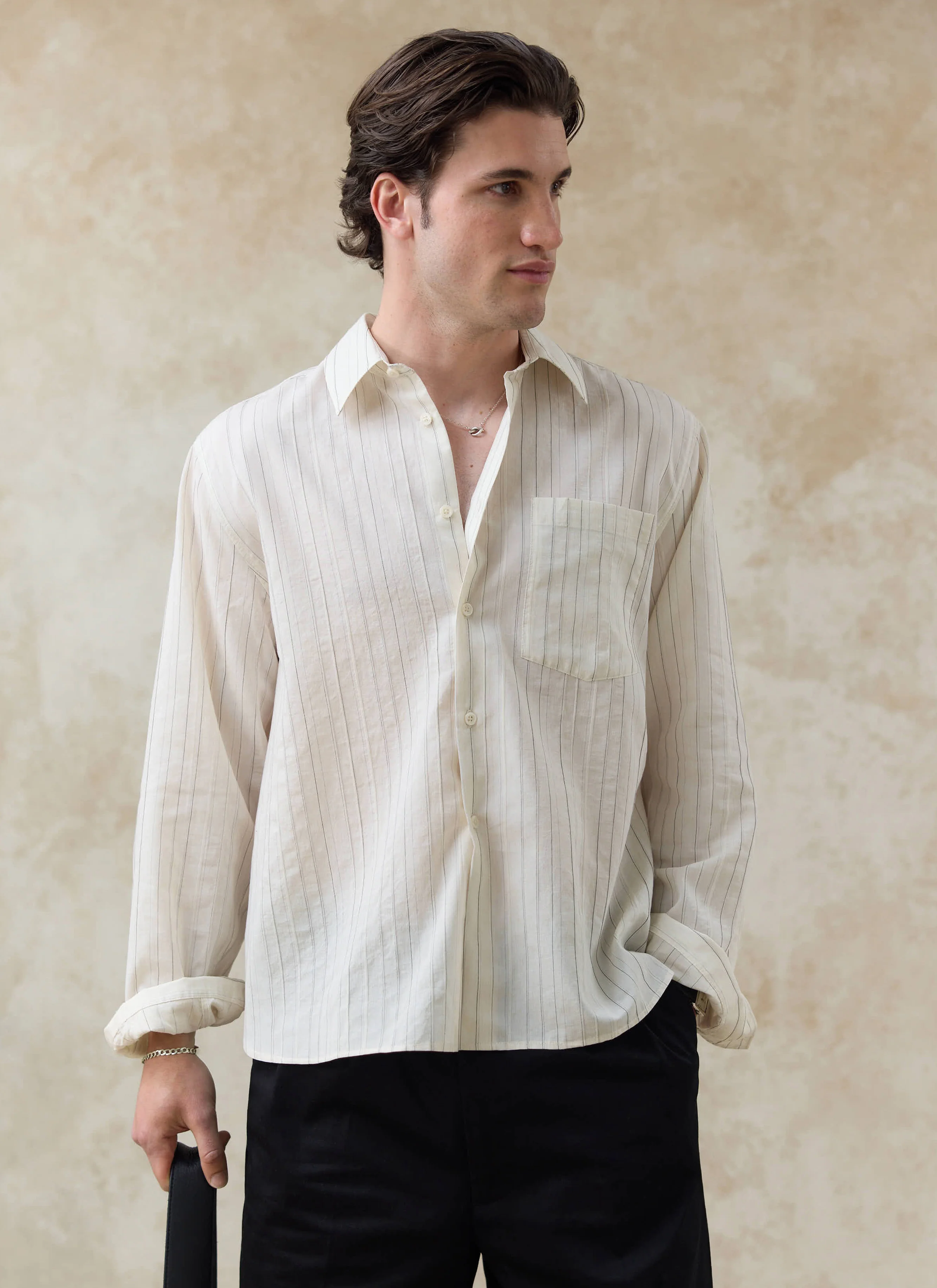 1755-lorenzo-pearce-shirt-lyocell-blend-cream-stripe-1.webp Lorenzo Pearce Shirt | Lyocell Blend | Cream Stripe