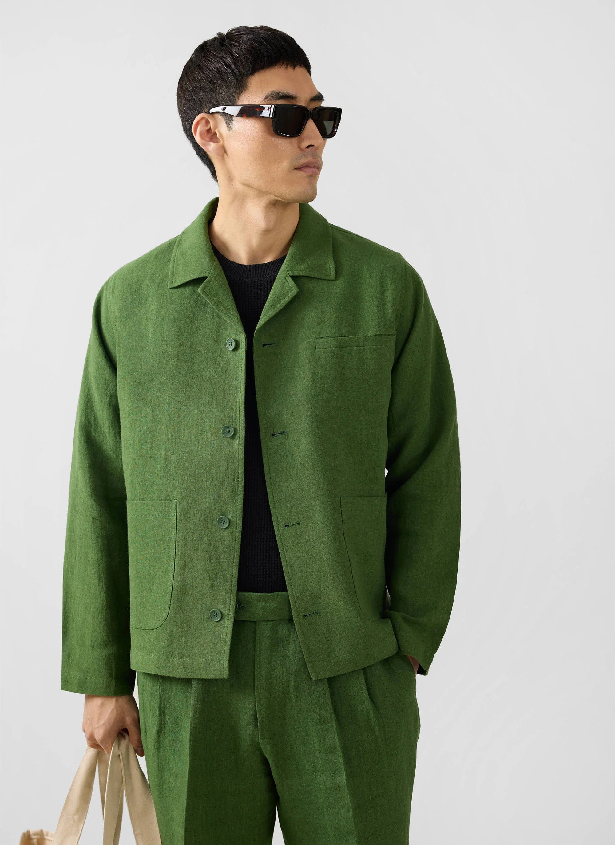 1795-boxy-overshirt-linen-forest-8.webp Boxy Overshirt | Linen | Forest