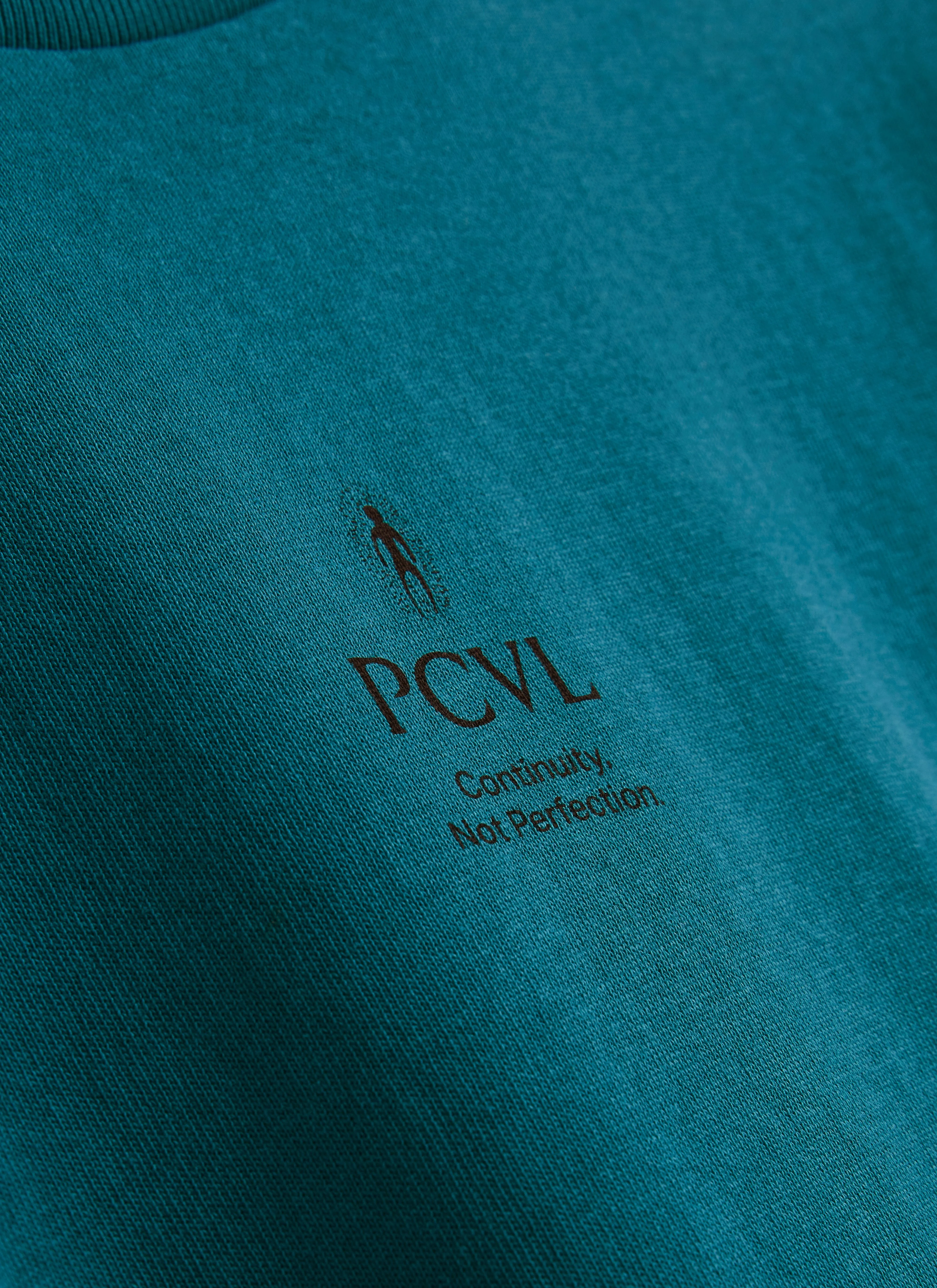1823-pcvl-aura-boxy-printed-t-shirt-organic-cotton-blue-2.webp PCVL Aura Boxy Printed T Shirt | Organic Cotton | Blue
