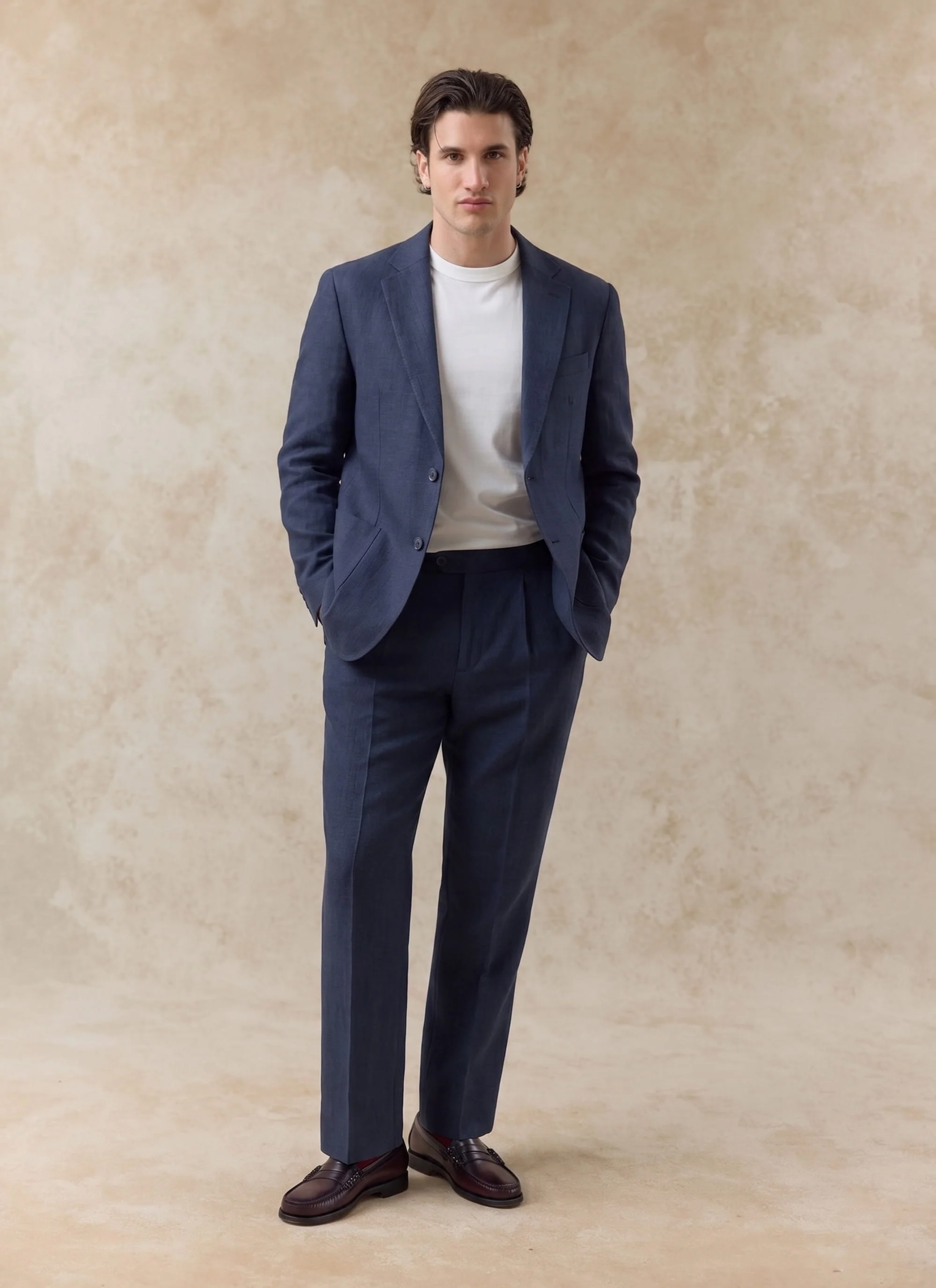 Tailored Linen Blazer | Navy