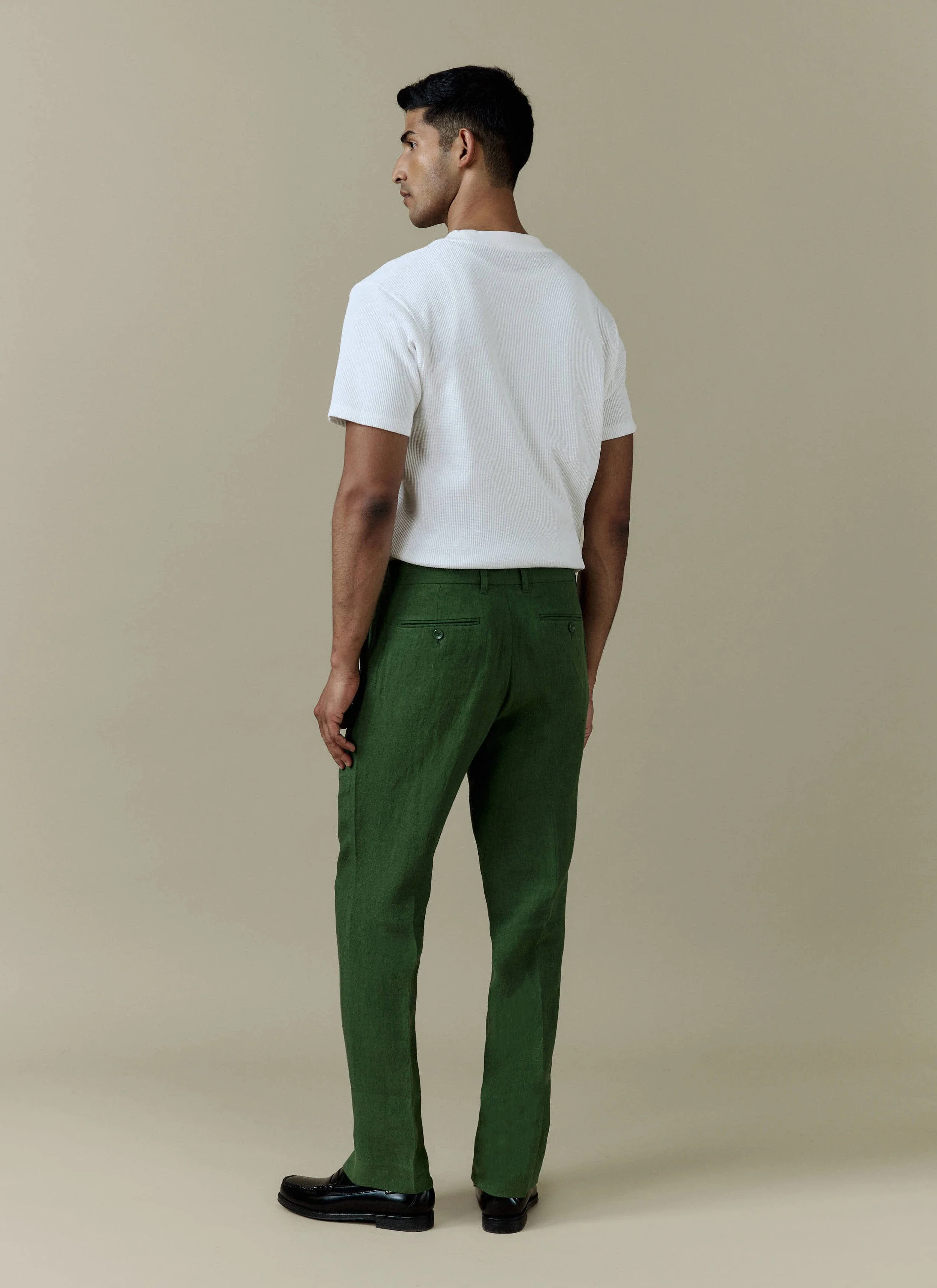 1884-tailored-linen-trousers-forest-9.webp Tailored Linen Trousers | Forest