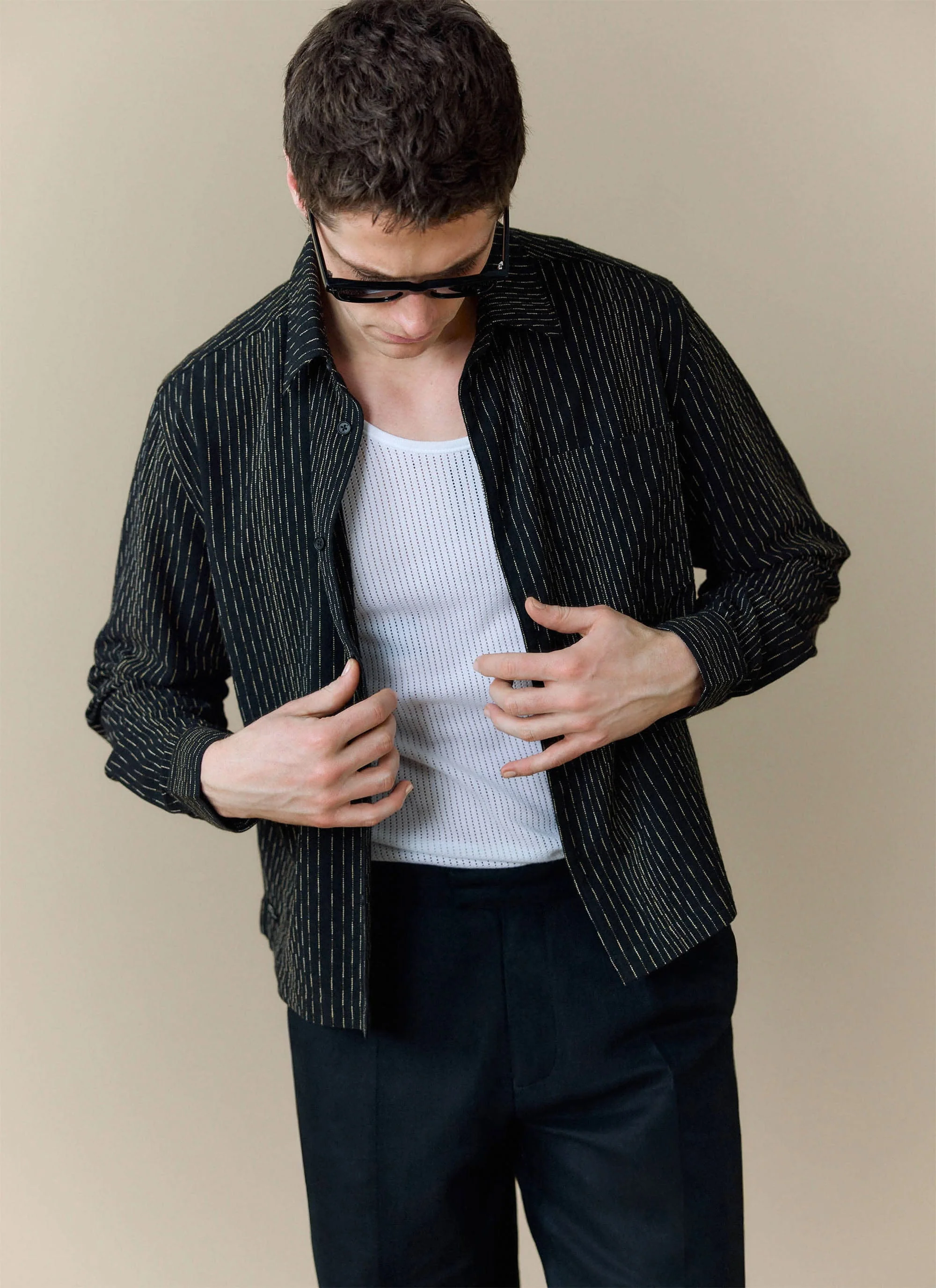 1903-leland-cuban-boxy-shirt-cotton-black-5.webp Leland Cuban Boxy Shirt | Cotton | Black