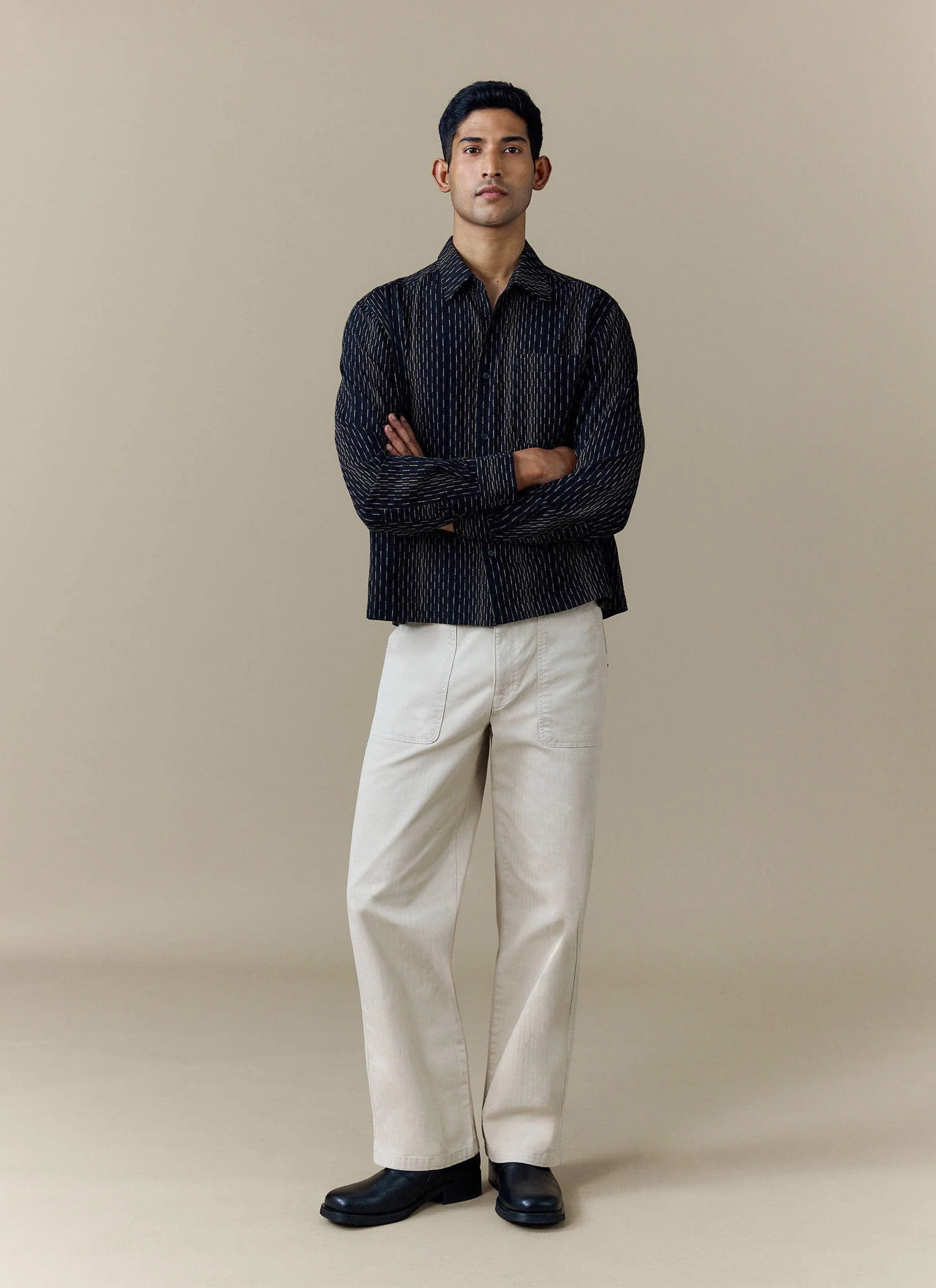 1903-leland-cuban-boxy-shirt-cotton-black-6.webp Leland Cuban Boxy Shirt | Cotton | Black