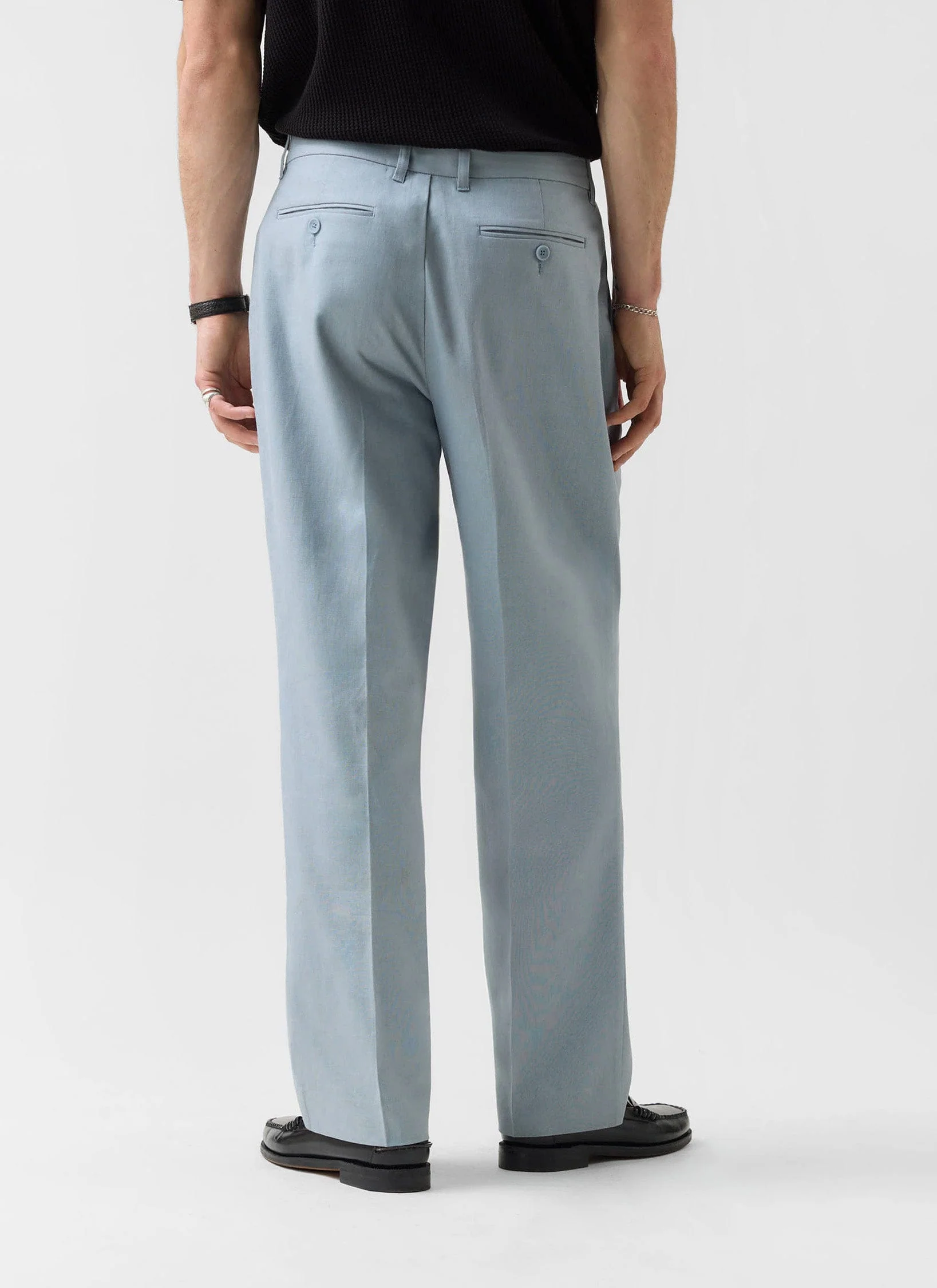 1931-pleated-tailored-trousers-linen-light-blue-5.webp Pleated Tailored Trousers | Linen | Light Blue