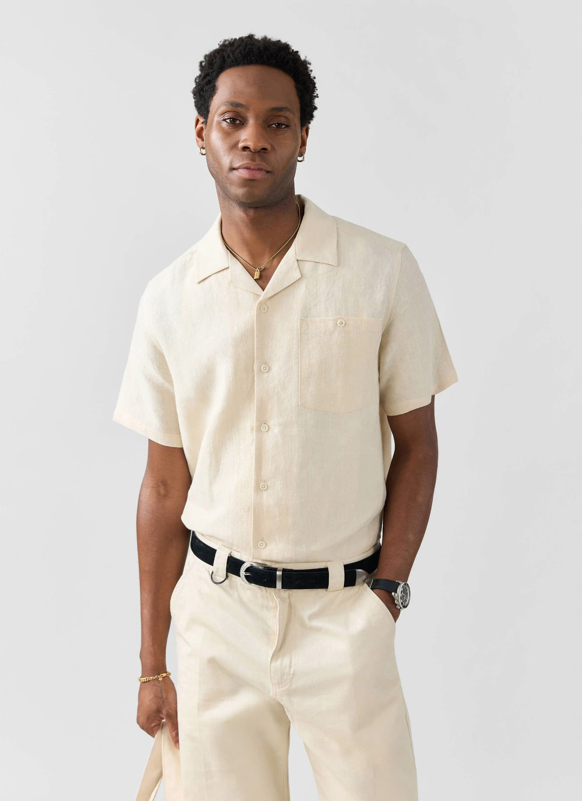 2080-short-sleeve-cuban-shirt-linen-cream-4.webp Short Sleeve Cuban Shirt | Linen | Cream