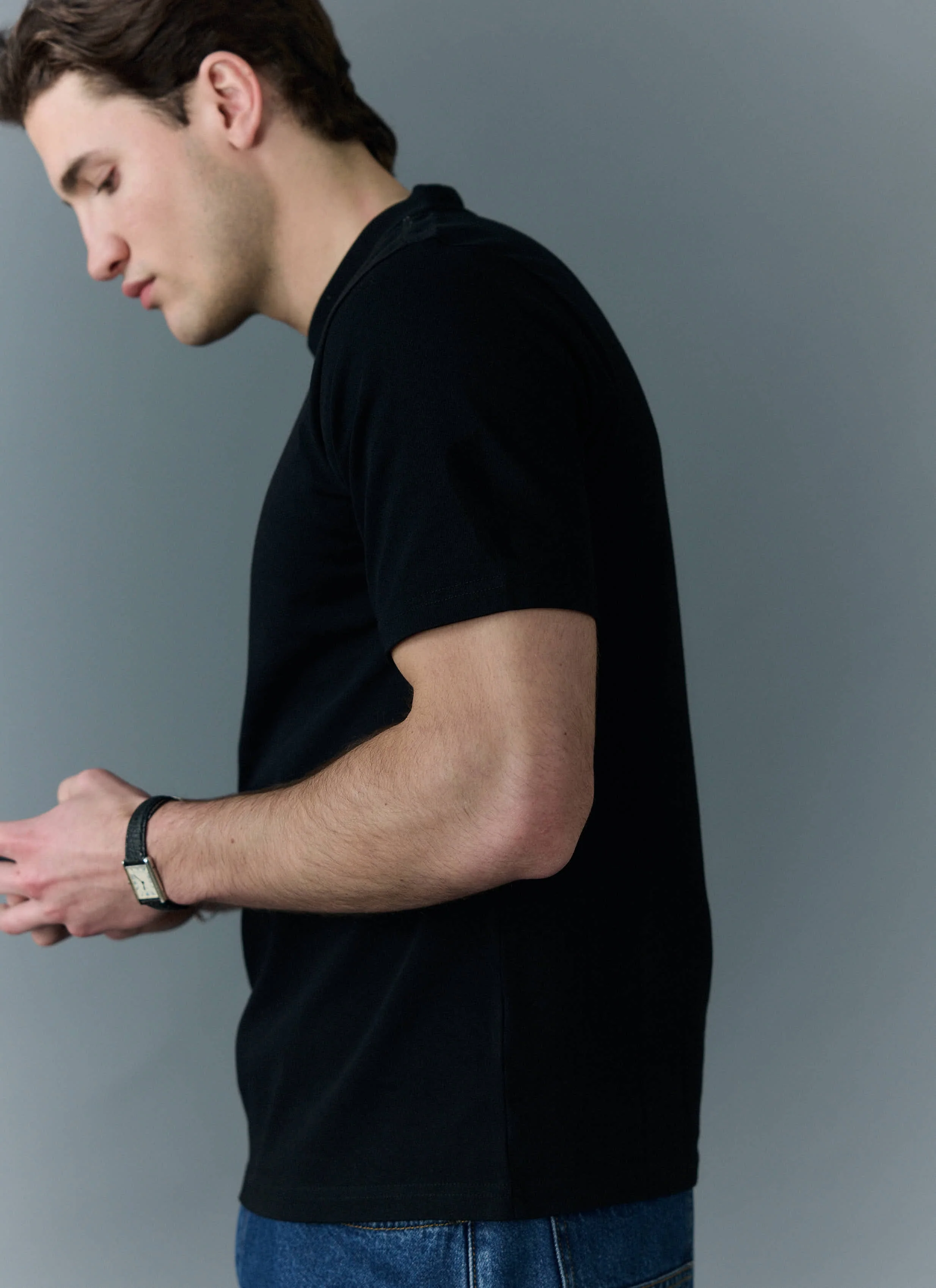 2087-cropped-regular-fit-t-shirt-organic-cotton-black-2.webp Cropped Regular Fit T Shirt | Organic Cotton | Black