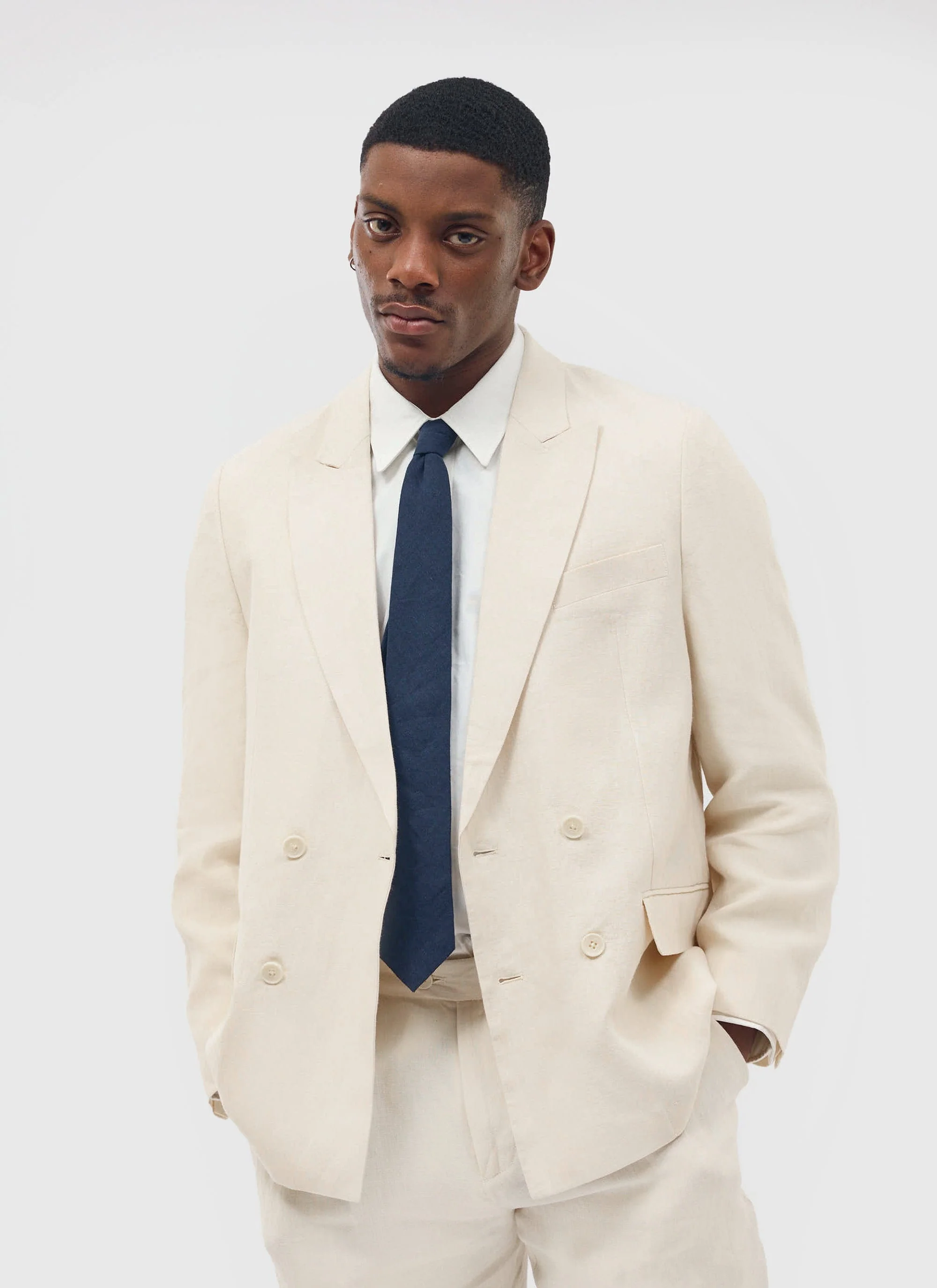 2280-tailored-double-breasted-blazer-linen-cream-4.webp Tailored Double Breasted Blazer | Linen | Cream