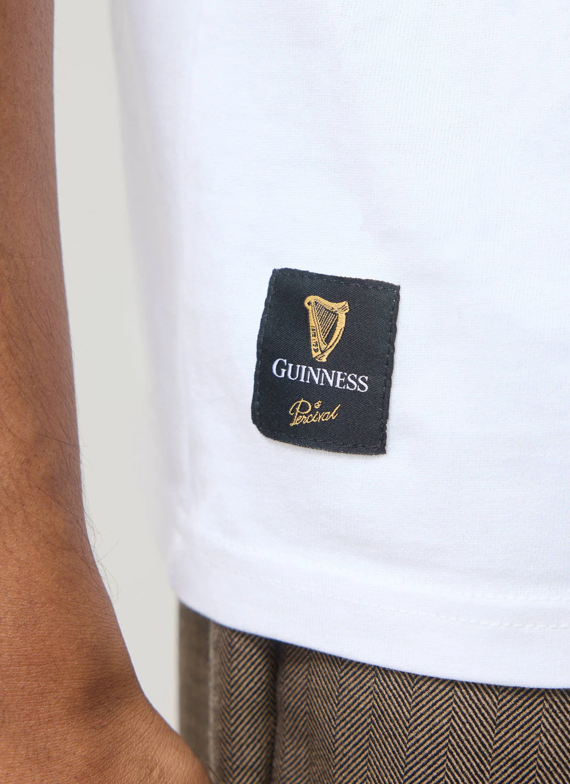 2526-stout-t-shirt-percival-x-guinness-white-4.webp Stout T Shirt | Percival x Guinness | White