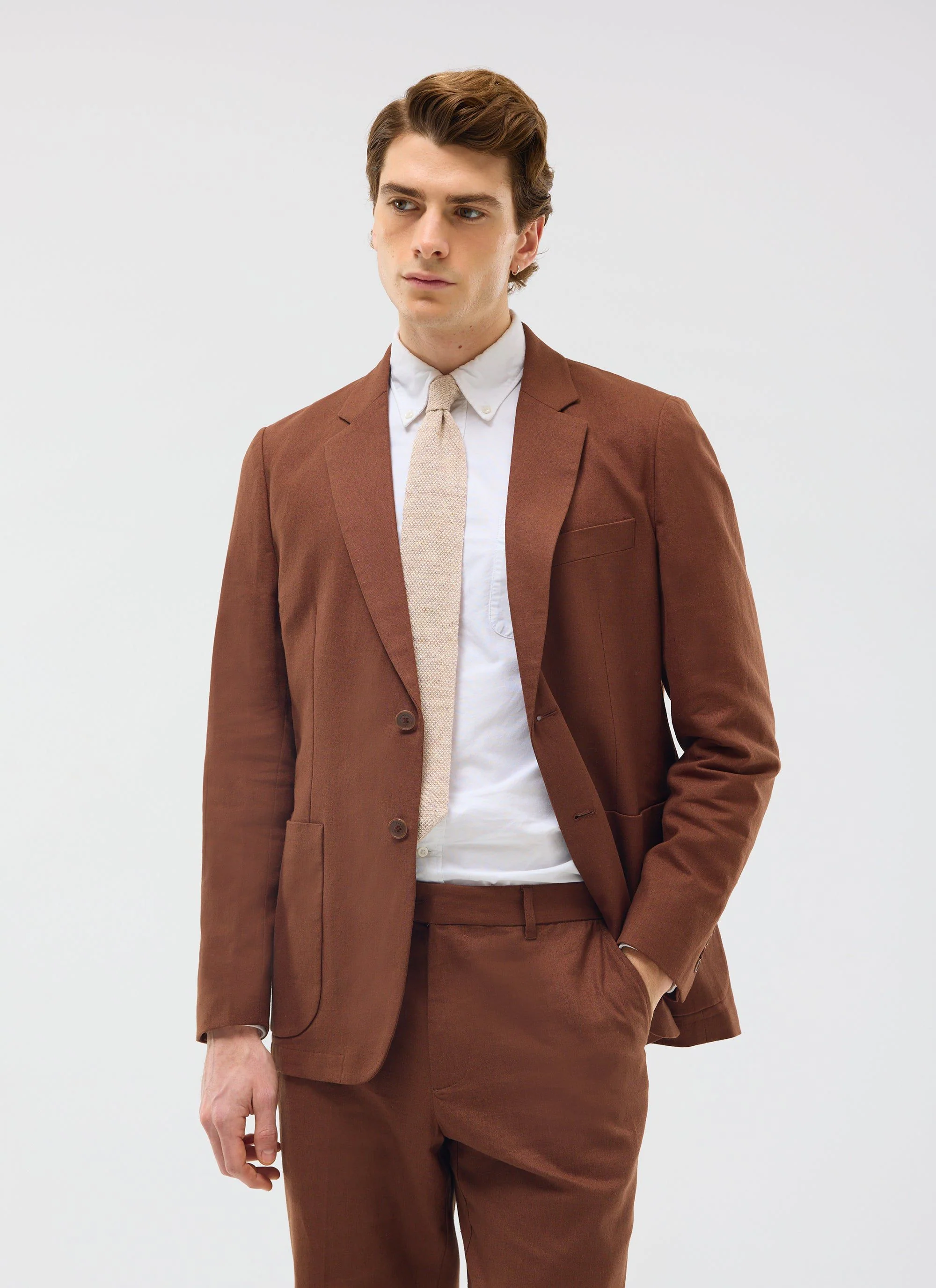 2533-tailored-two-piece-suit-linen-brown-2.webp Tailored Two Piece Suit | Linen | Brown