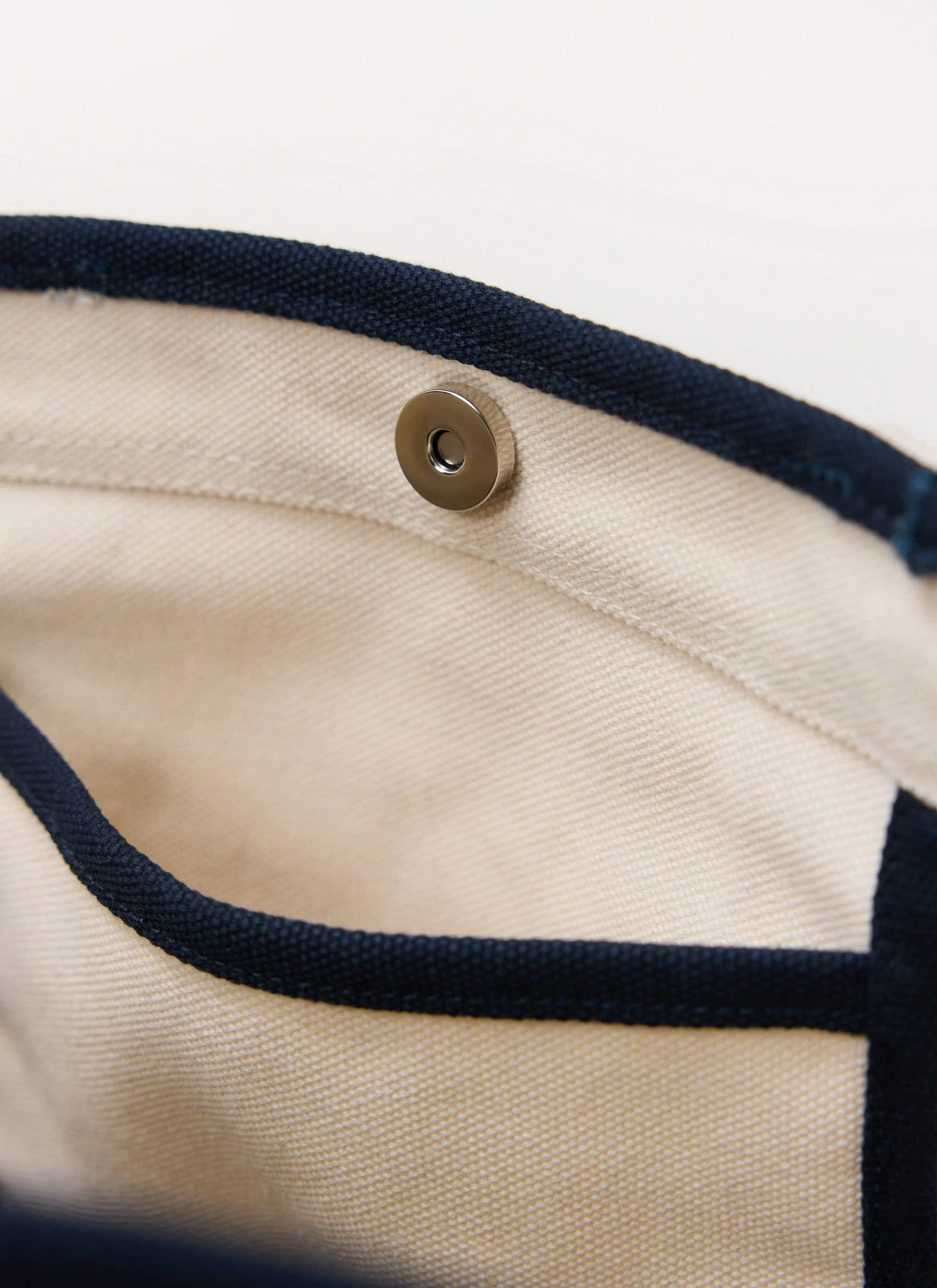 2724-tote-bag-cotton-canvas-cream-navy-3.webp Tote Bag | Cotton Canvas | Cream Navy
