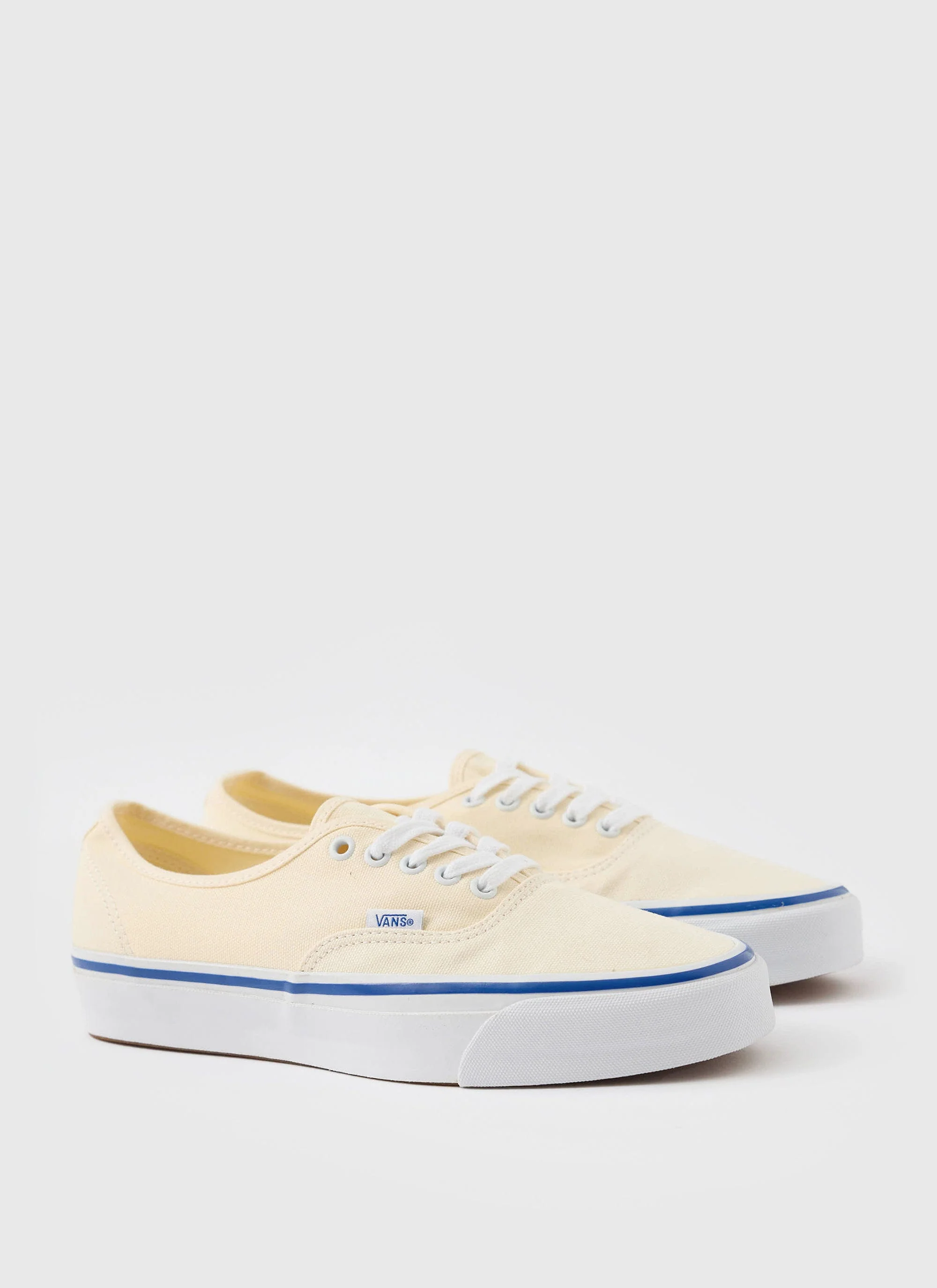 2727-vans-premium-authentic-44-shoe-off-white-1.webp Vans | Premium Authentic 44 Shoe | Off White