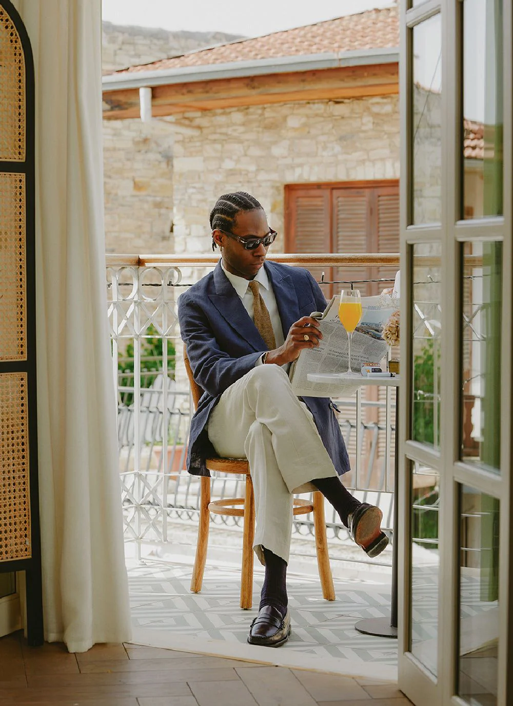 2743-tailored-double-breasted-blazer-linen-navy-4.webp Tailored Double Breasted Blazer | Linen | Navy