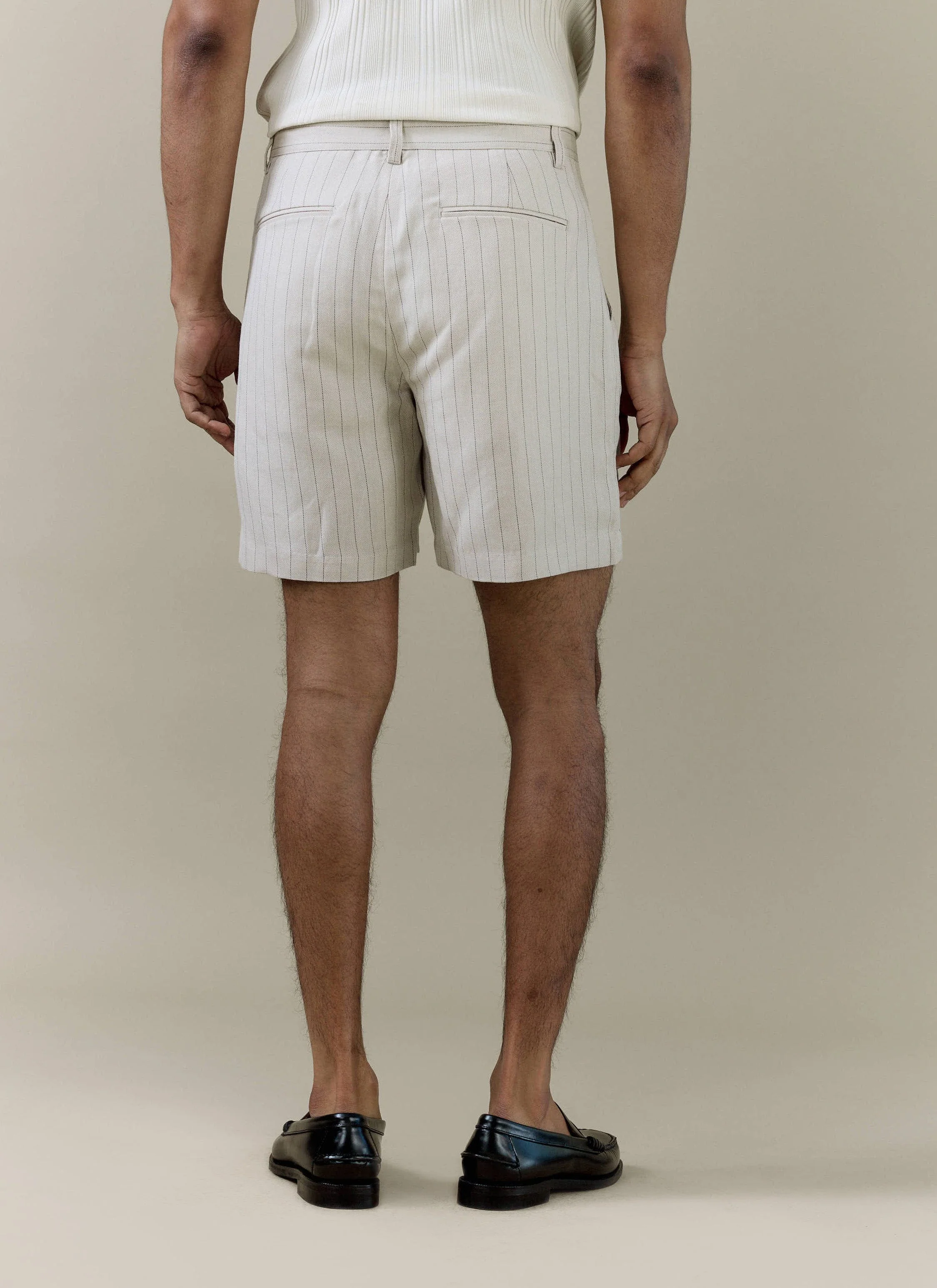 285-28-28-variation-5.webp Striped Tailored Shorts | Linen Blend | Cream