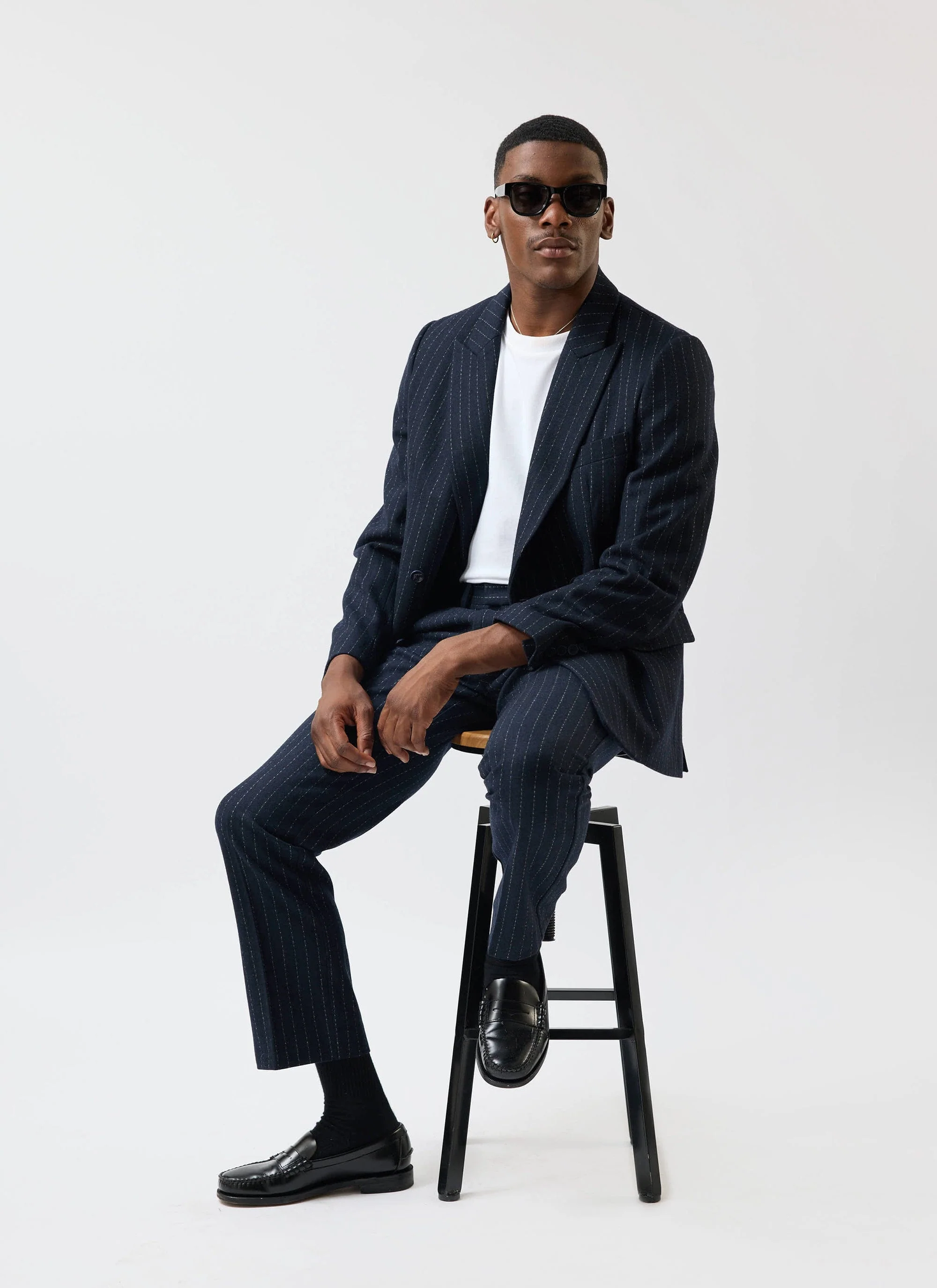 2906-textured-stripe-double-breasted-blazer-navy-3.webp Textured Stripe Double Breasted Blazer | Navy