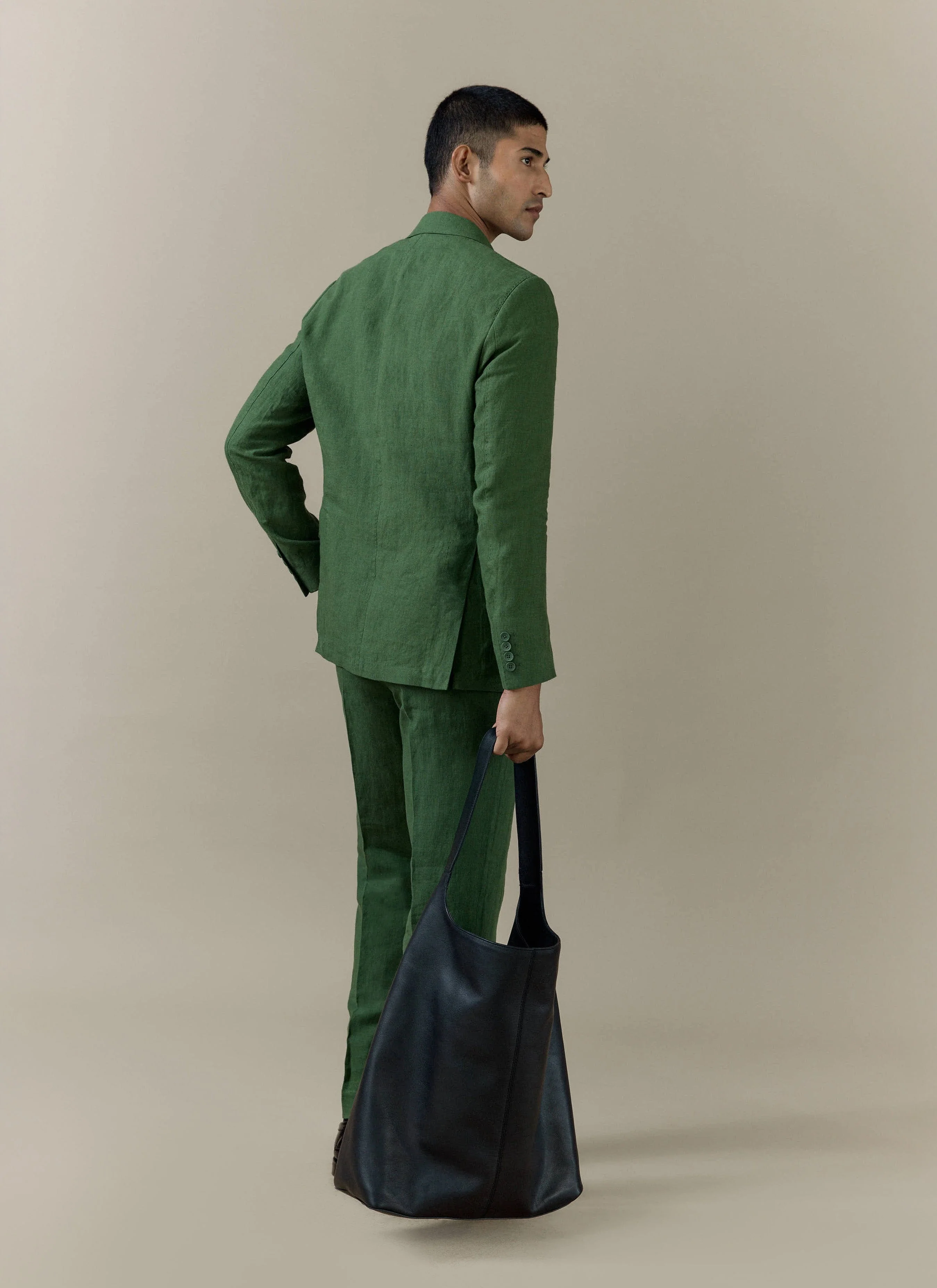 291-slim-fit-classic-blazer-linen-forest-5.webp Slim Fit Classic Blazer | Linen | Forest