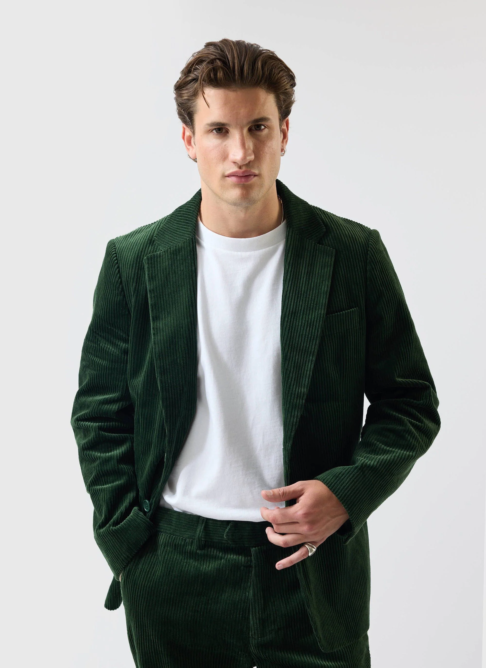 2926-tailored-blazer-chunky-cord-forest-2.webp Tailored Blazer | Chunky Cord | Forest