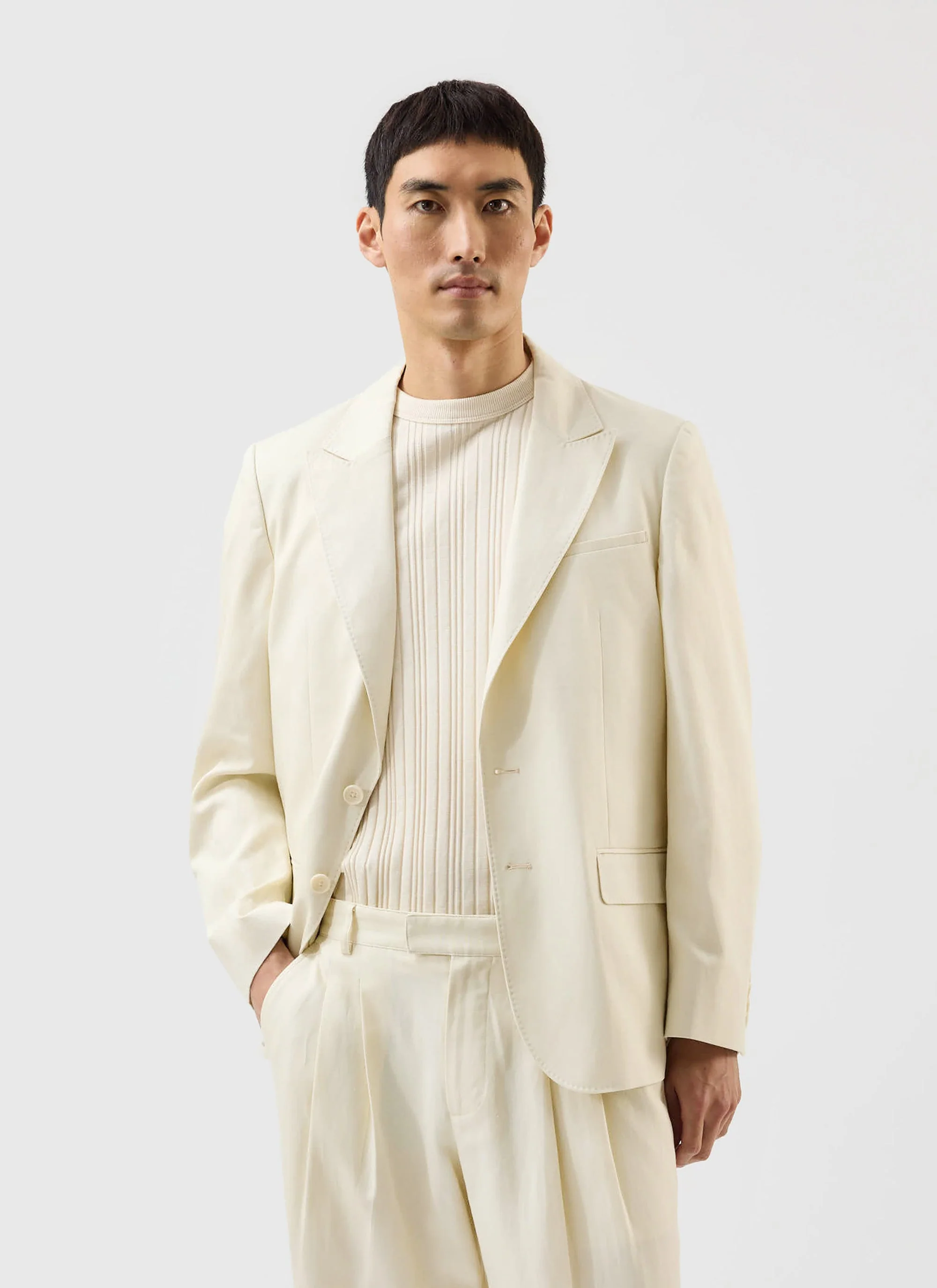 2953-lyocell-tailored-blazer-percival-x-warren-cream-3.webp Lyocell Tailored Blazer | Percival x Warren | Cream