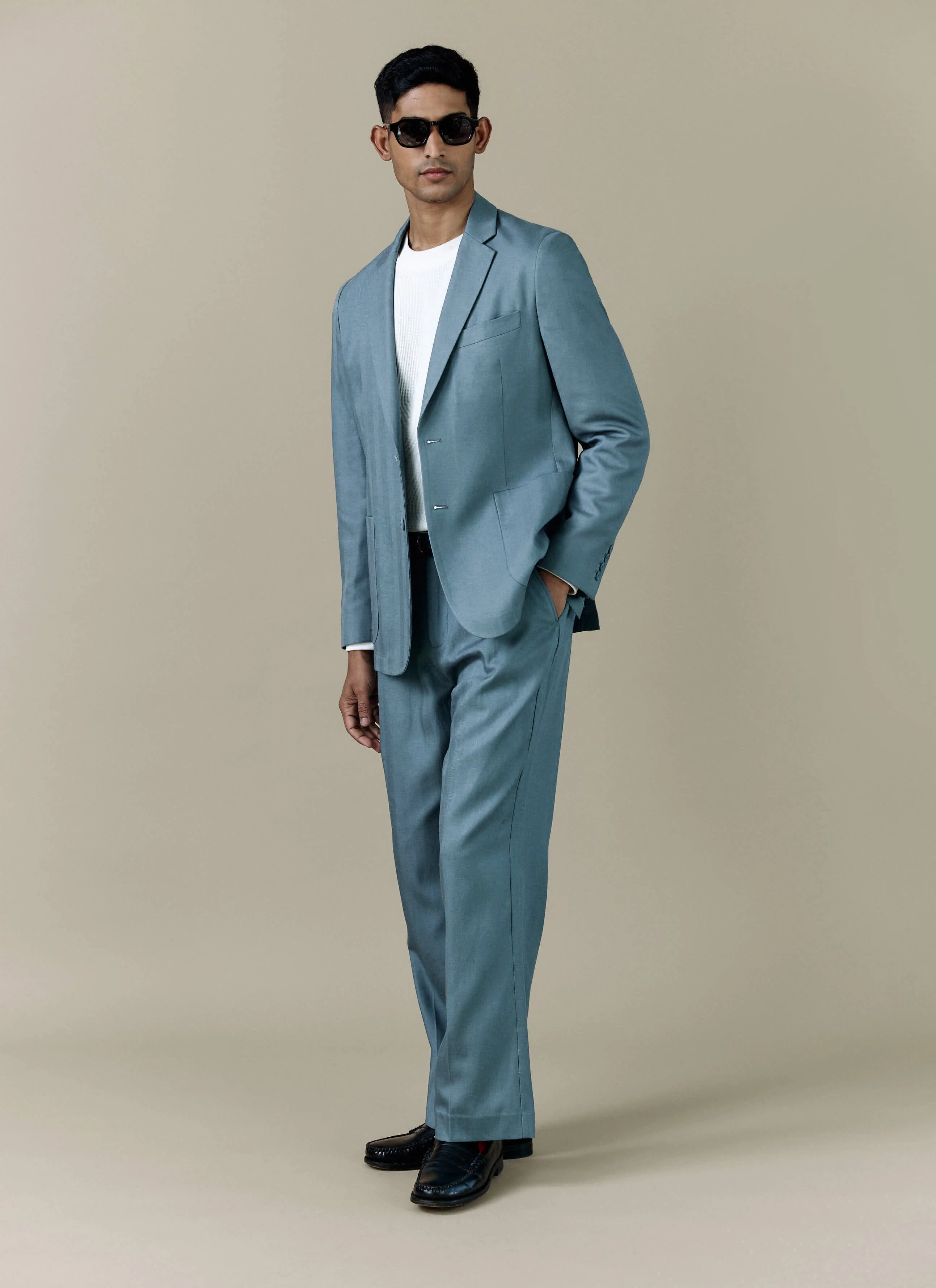 3090-tailored-two-piece-suit-lyocell-slate-blue-4.webp Tailored Two Piece Suit | Lyocell | Slate Blue