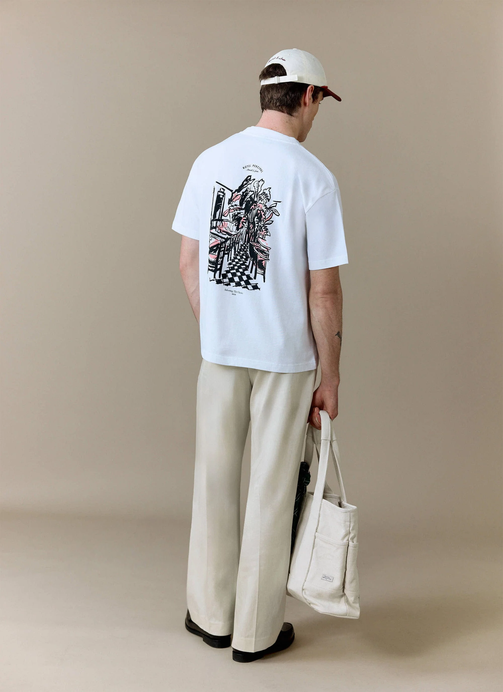 347-hotel-bistro-oversized-t-shirt-organic-cotton-white-3.webp Hotel Bistro Oversized T Shirt | Organic Cotton | White