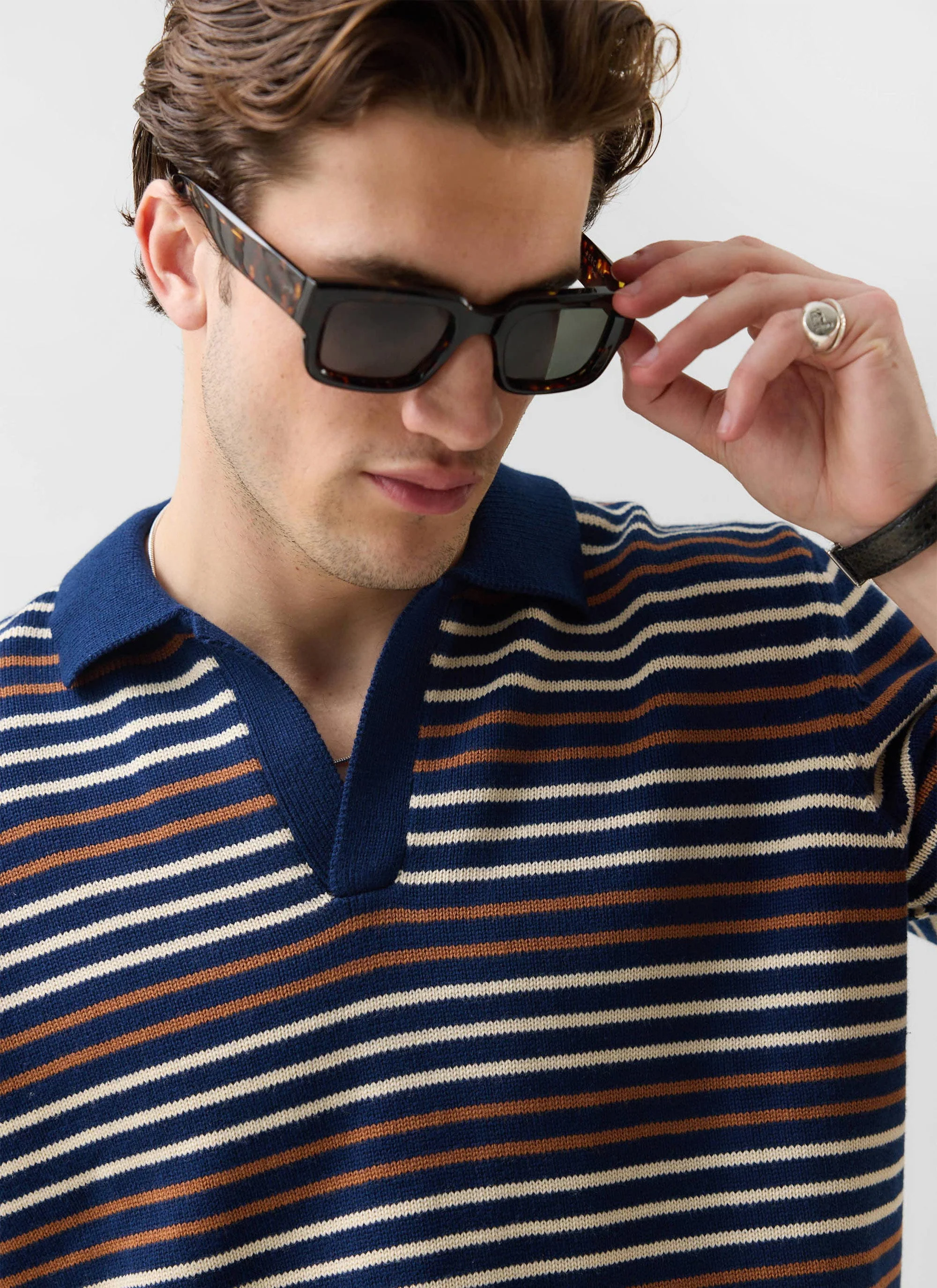 3848-douglas-boxy-knitted-polo-cotton-navy-2.webp Douglas Boxy Knitted Polo | Cotton | Navy