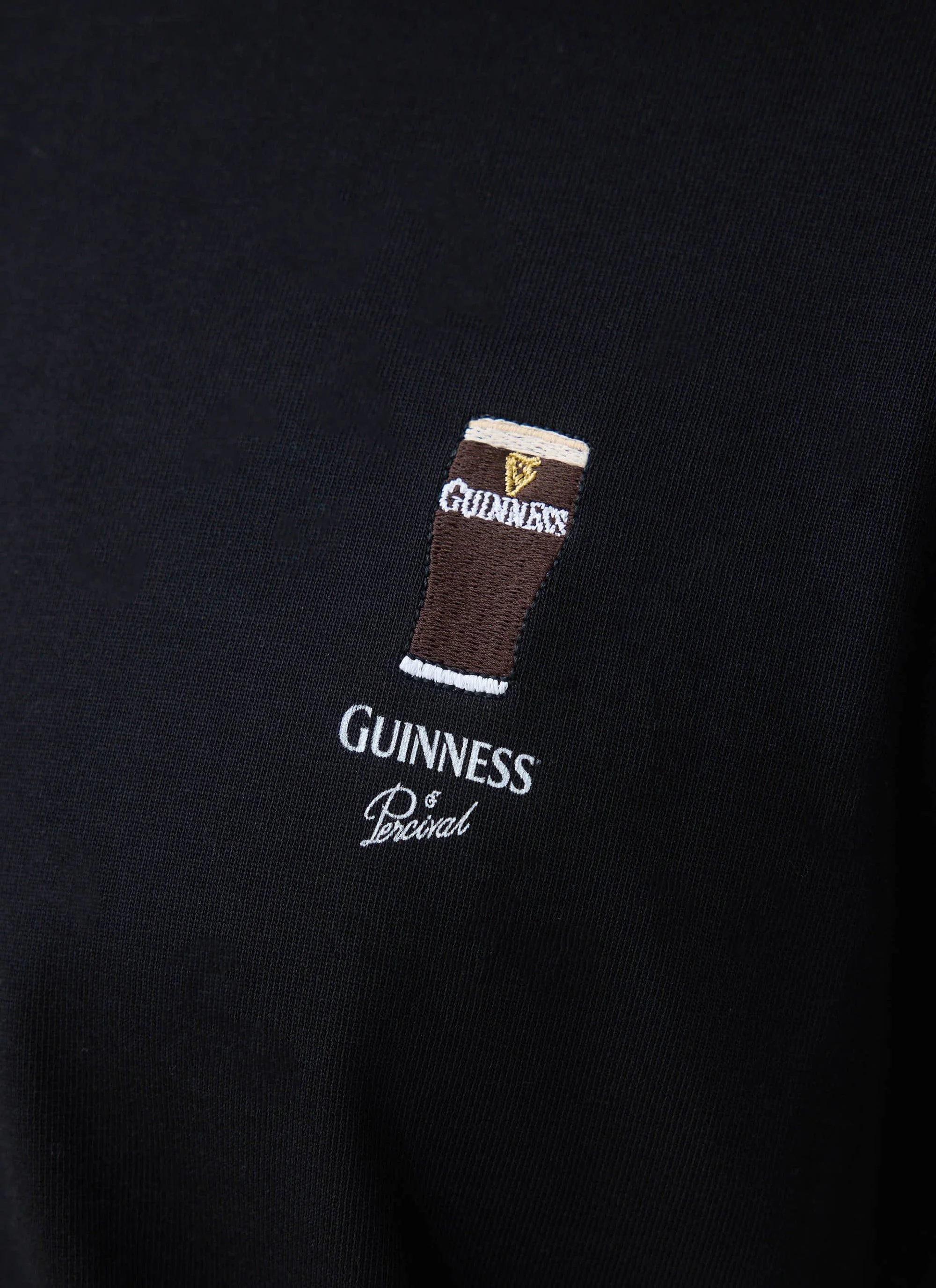 3862-stout-t-shirt-percival-x-guinness-black-1.webp Stout T Shirt | Percival x Guinness | Black