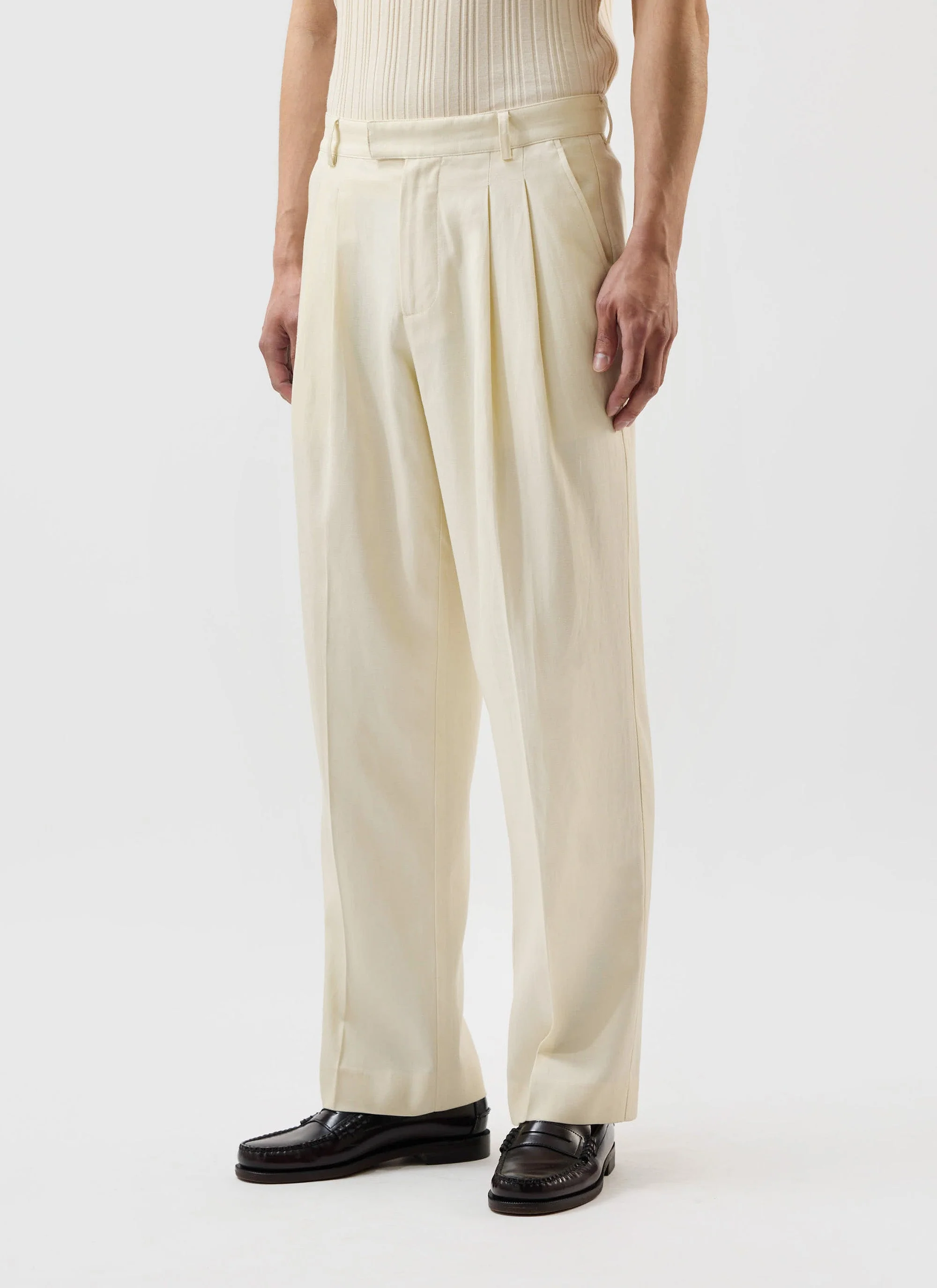 Pleated Lyocell Tailored Trousers | Percival x Warren | Cream